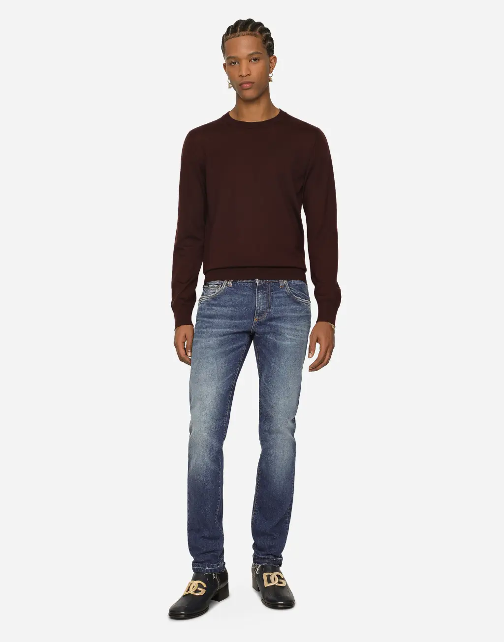 羊绒圆领针织衫