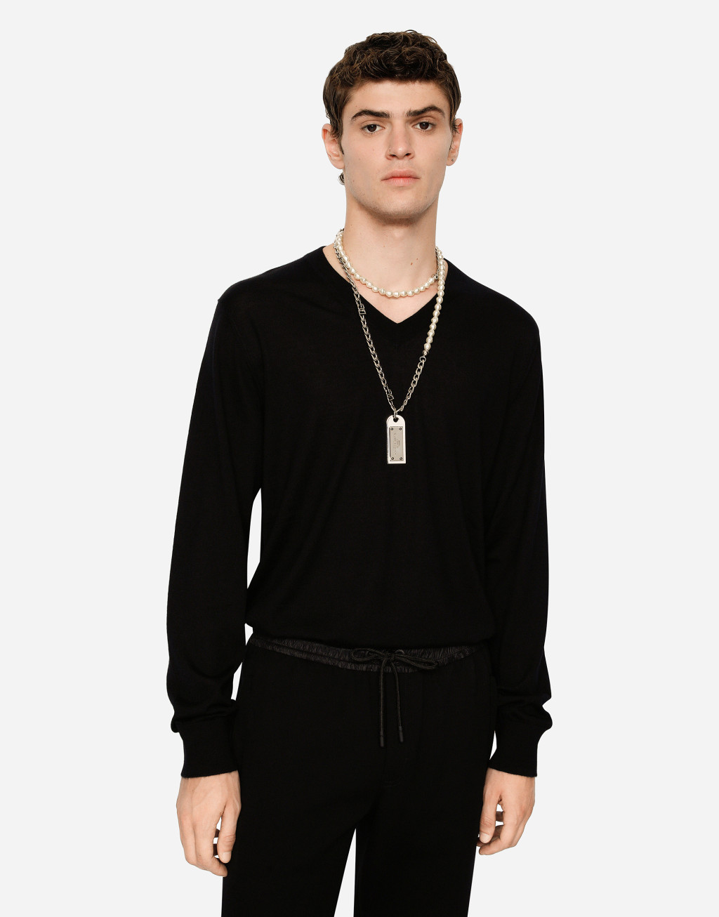 羊绒 V 领针织衫2