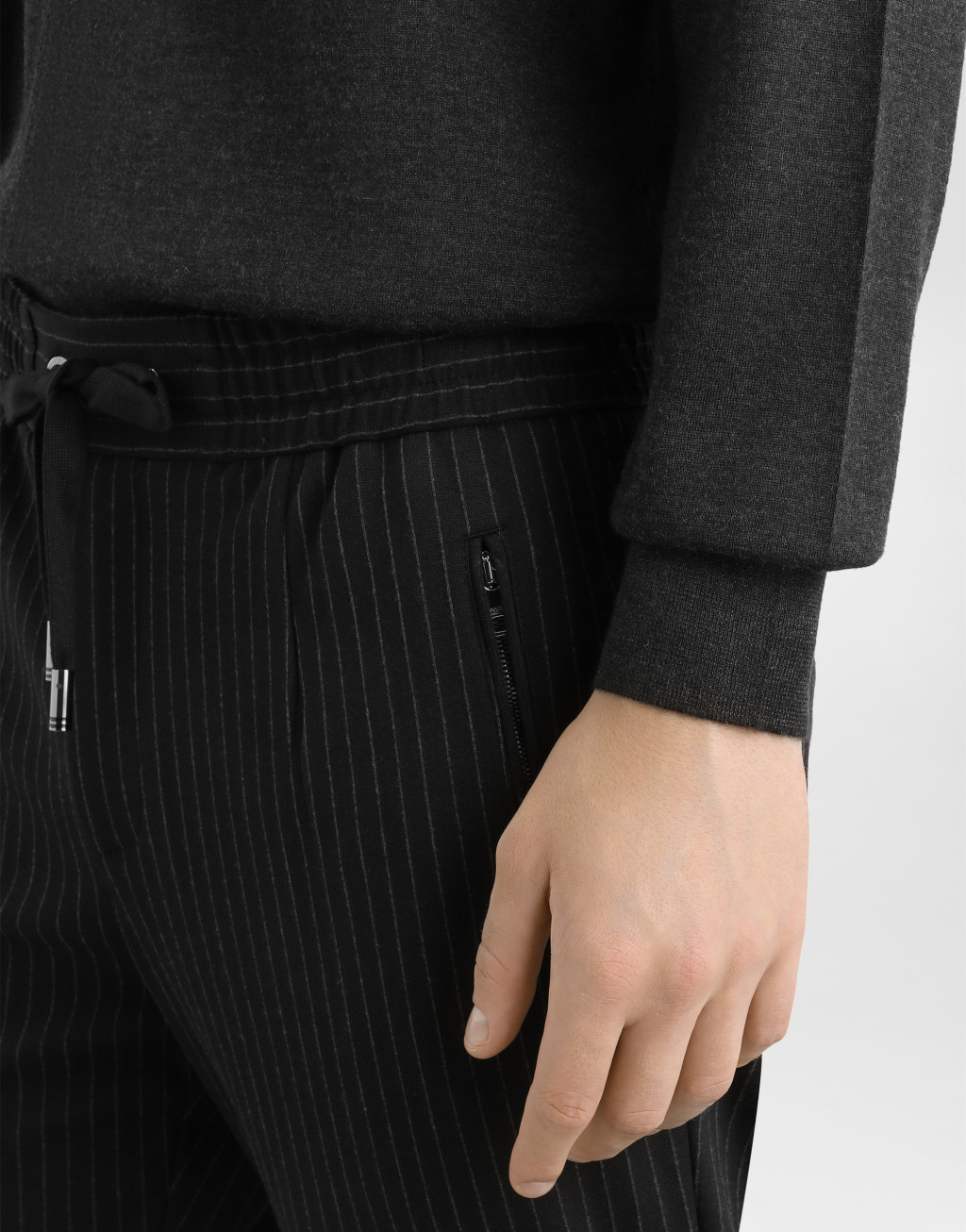 羊绒圆领针织衫5