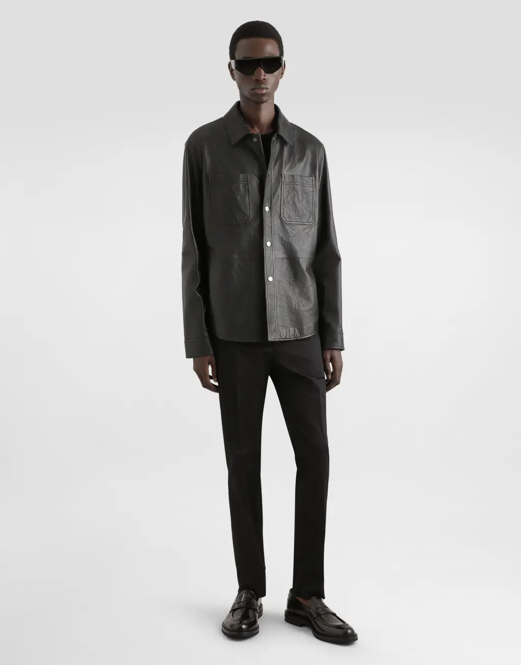 羊绒圆领针织衫