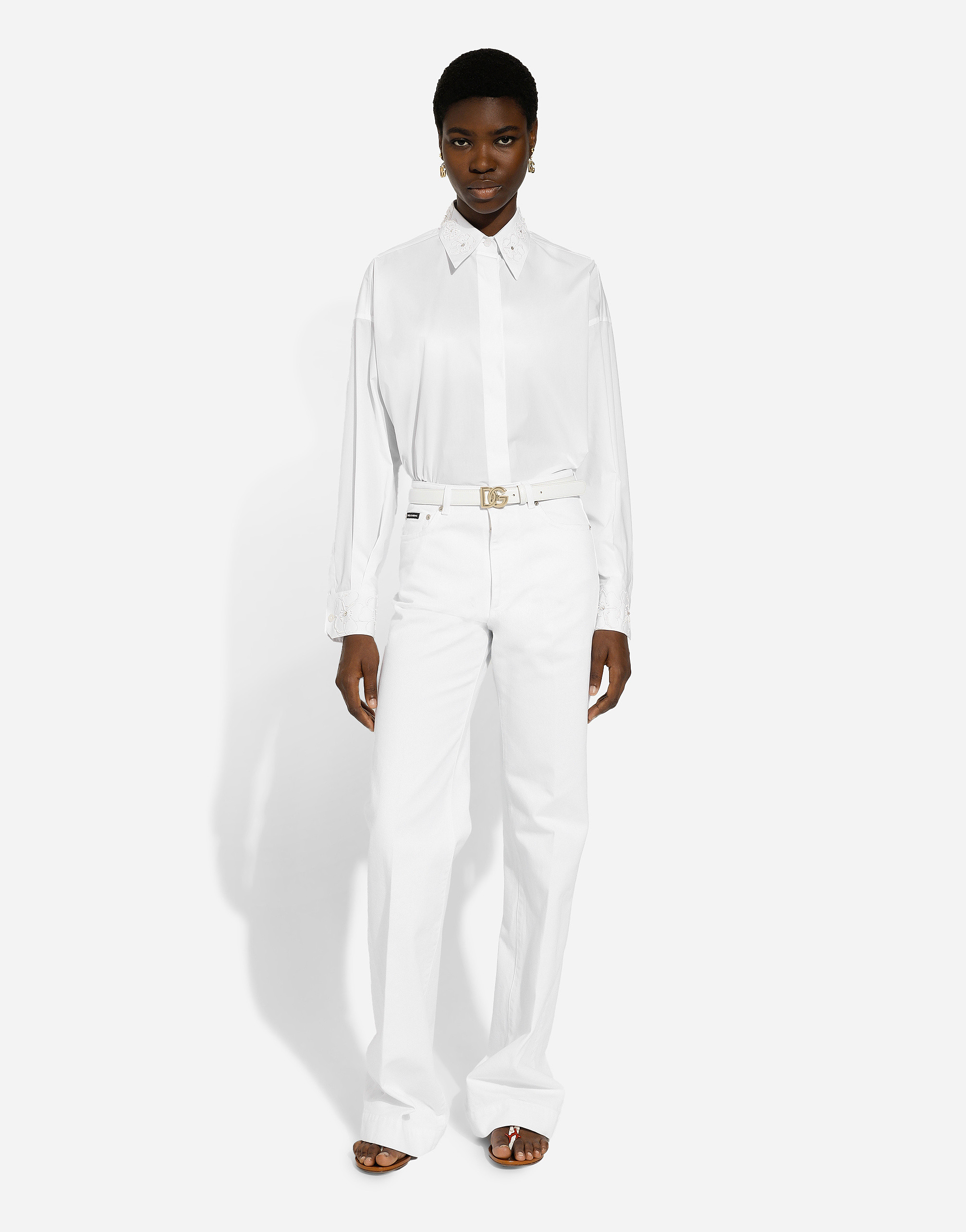 https://asset.dolcegabbana.com.cn/dg-prod-pim/1761278981-322-F5N86ZFU5GK-OPTICAL%2BWHITE-2.png