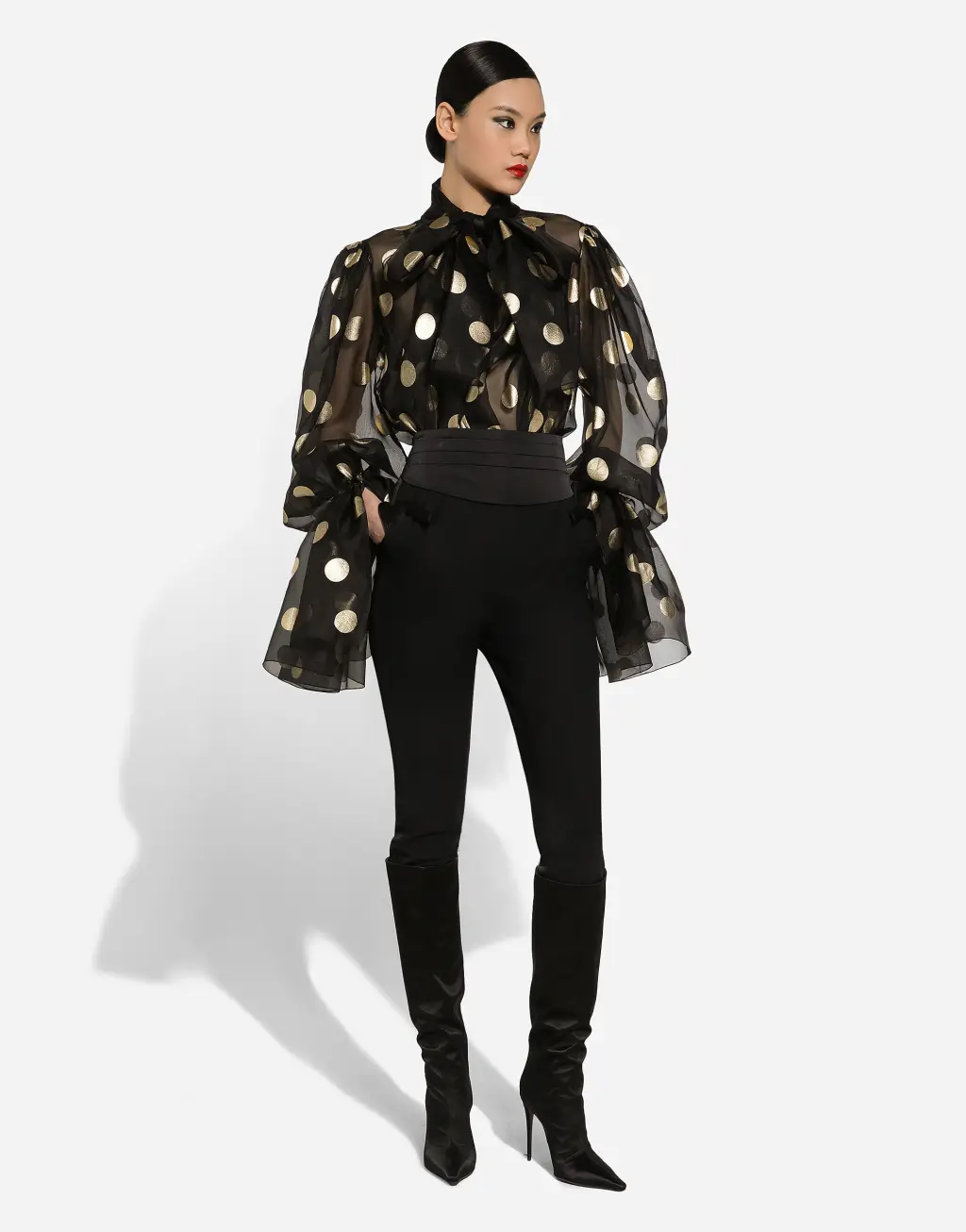 蝴蝶结衣领波点提花真丝欧根纱罩衫