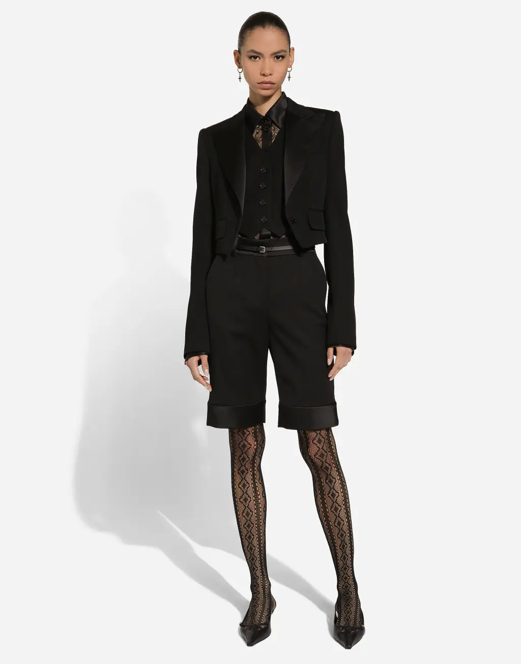 羊毛华达呢带马甲短夹克