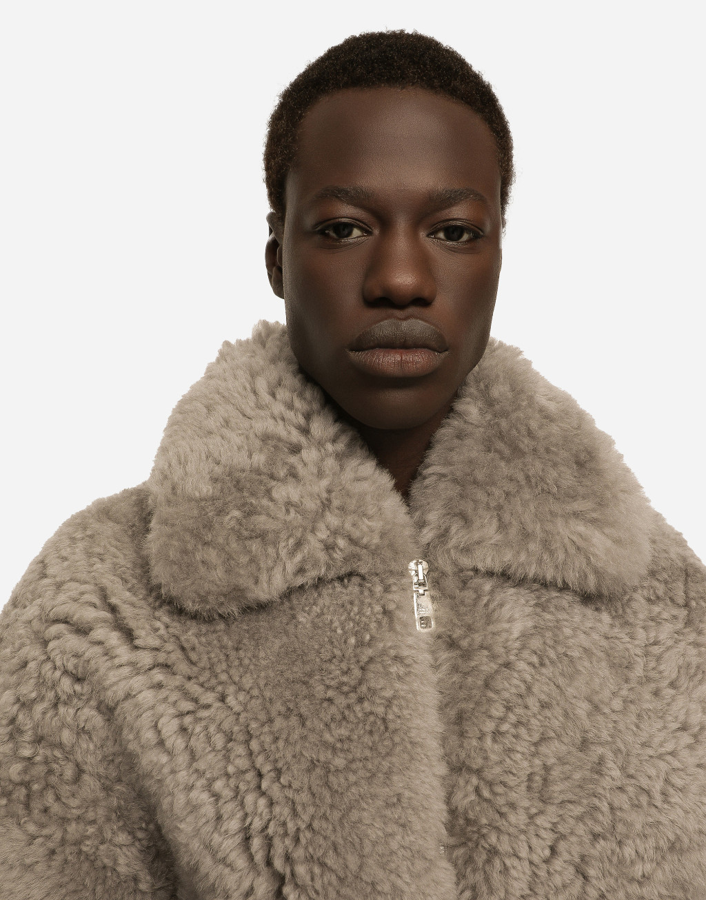 山羊皮毛连帽外套5