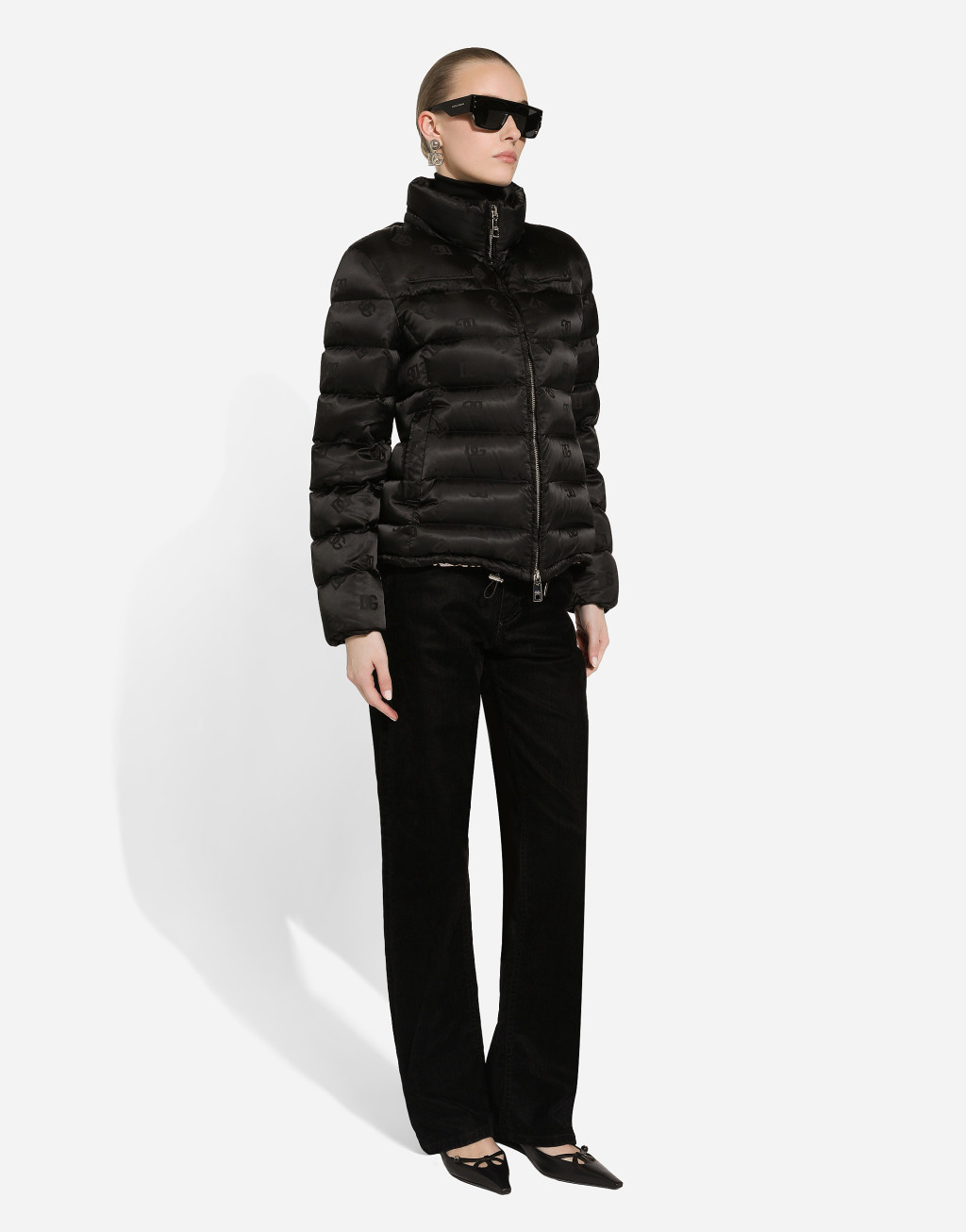 整体 DG 徽标提花缎布衬垫羽绒服6