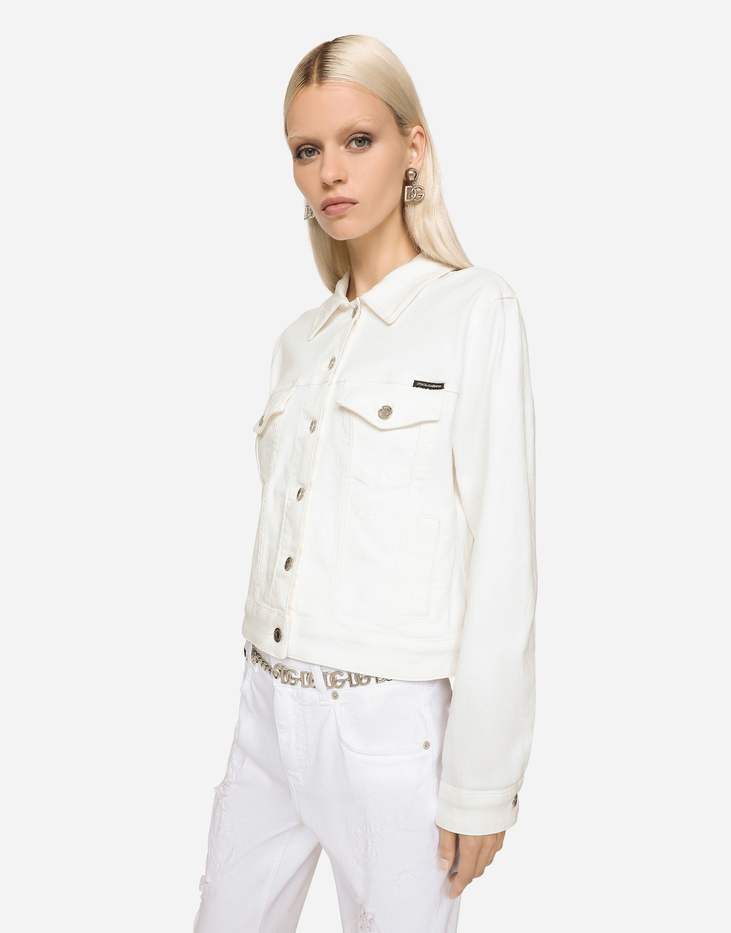 白色丹宁外套4