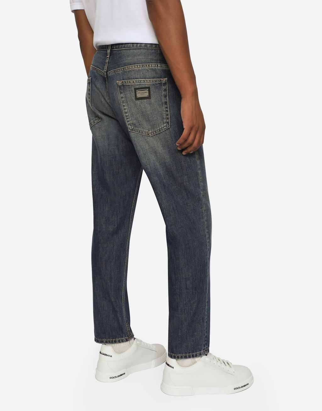 宽松款浅蓝色洗水弹力丹宁牛仔裤4