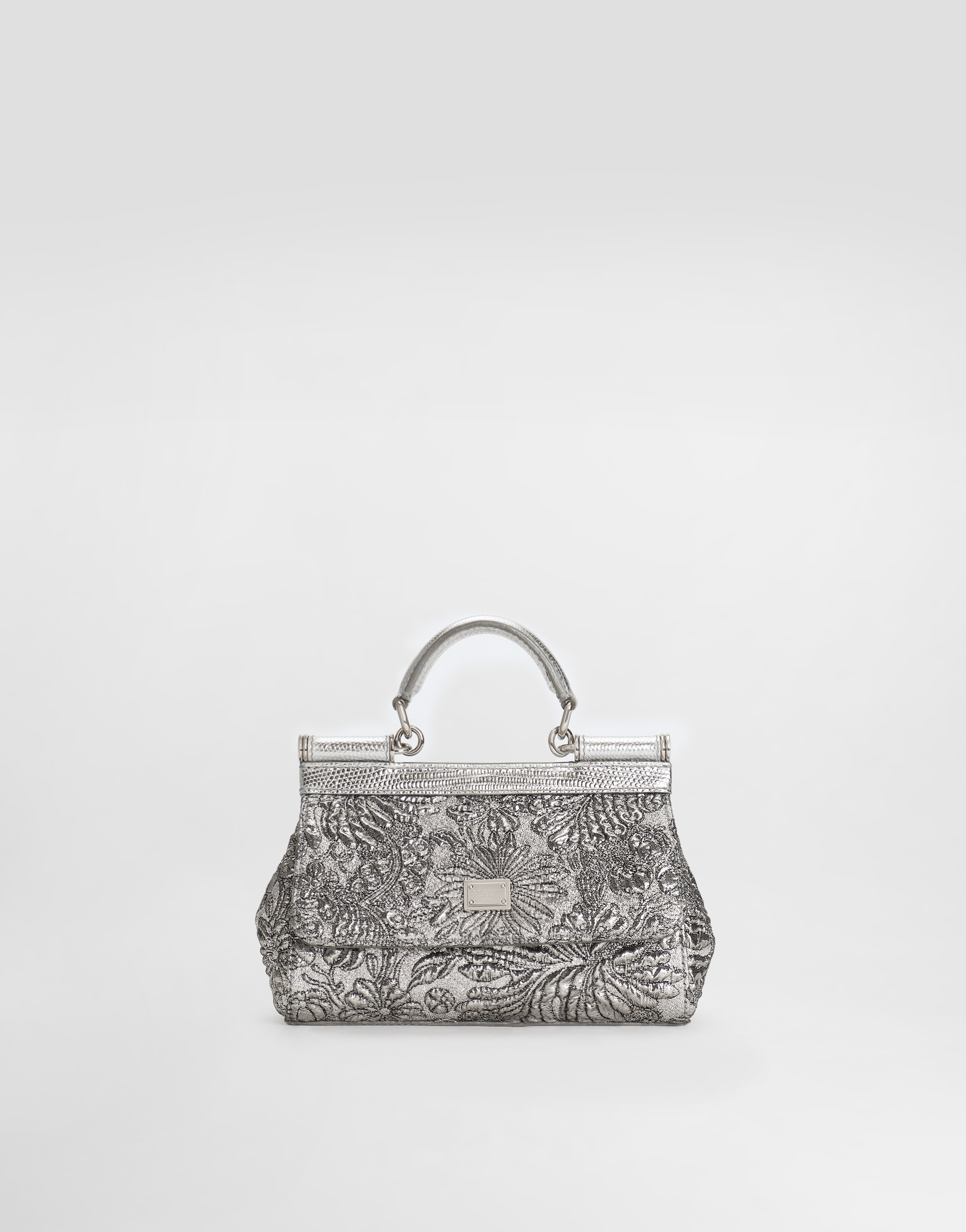 https://asset.dolcegabbana.com.cn/dg-prod-pim/1763381614-322-BB7116BR817-SILVER-1.png