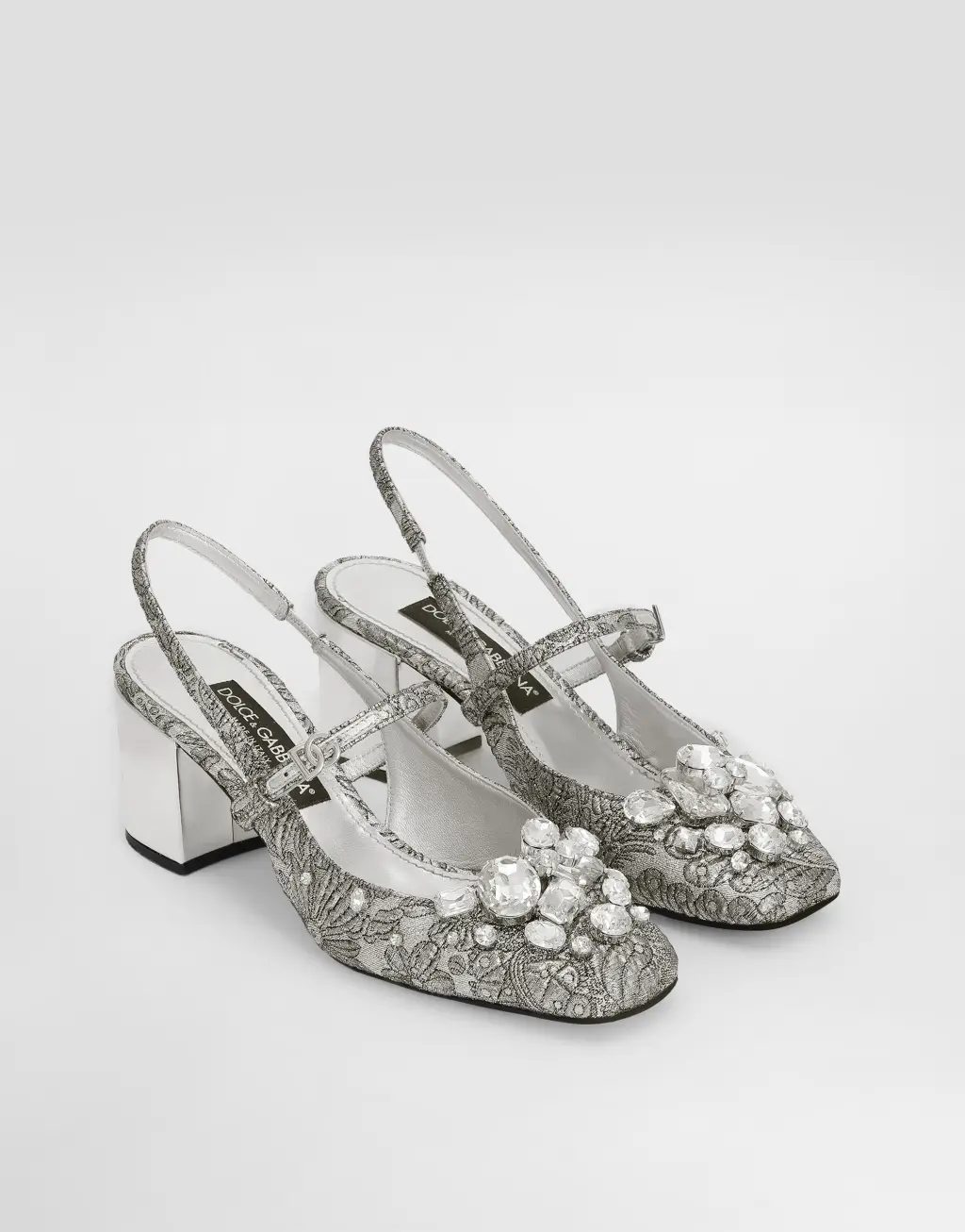 宝石与刺绣织锦后系带鞋