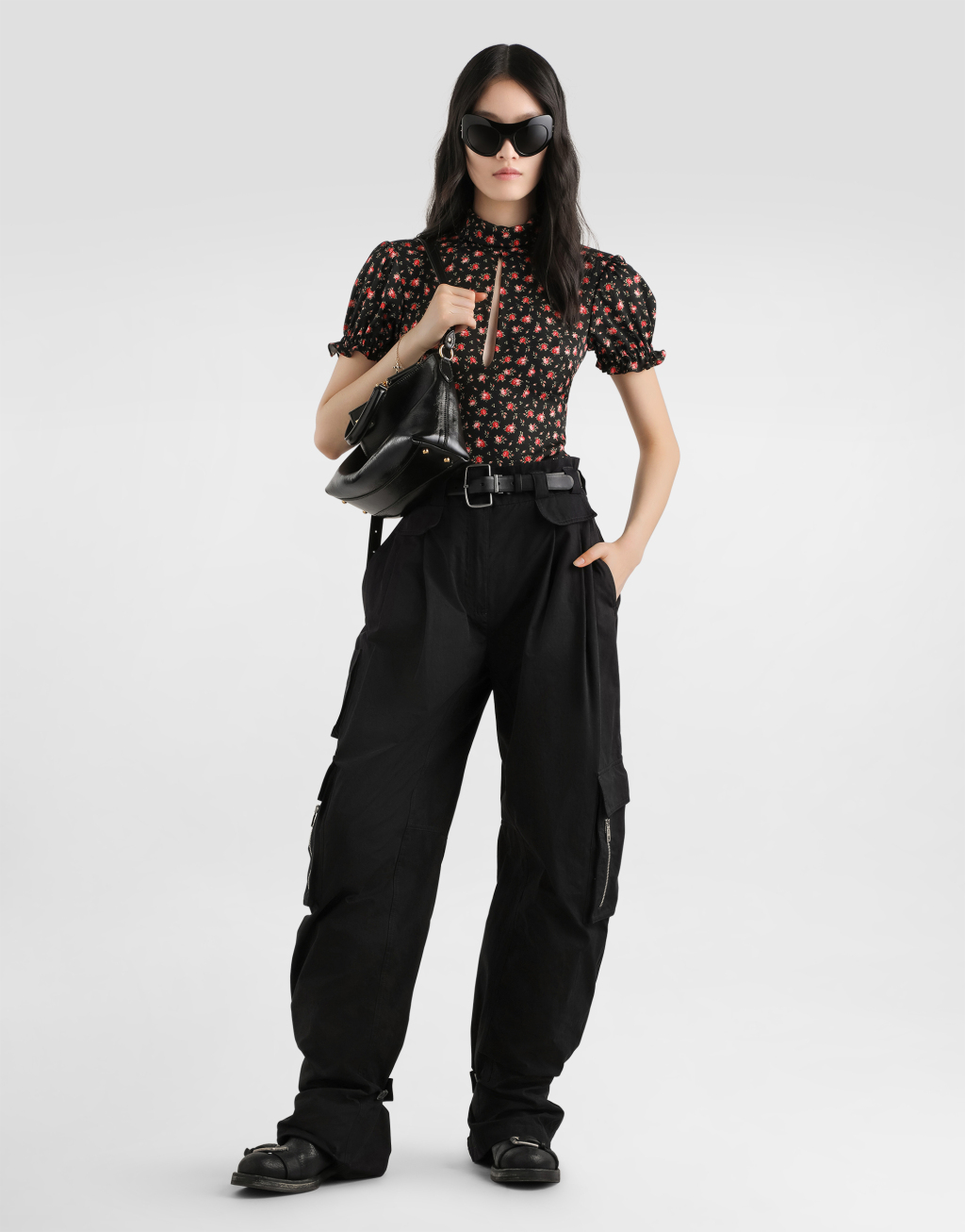 蔷薇印花素绉缎上衣2