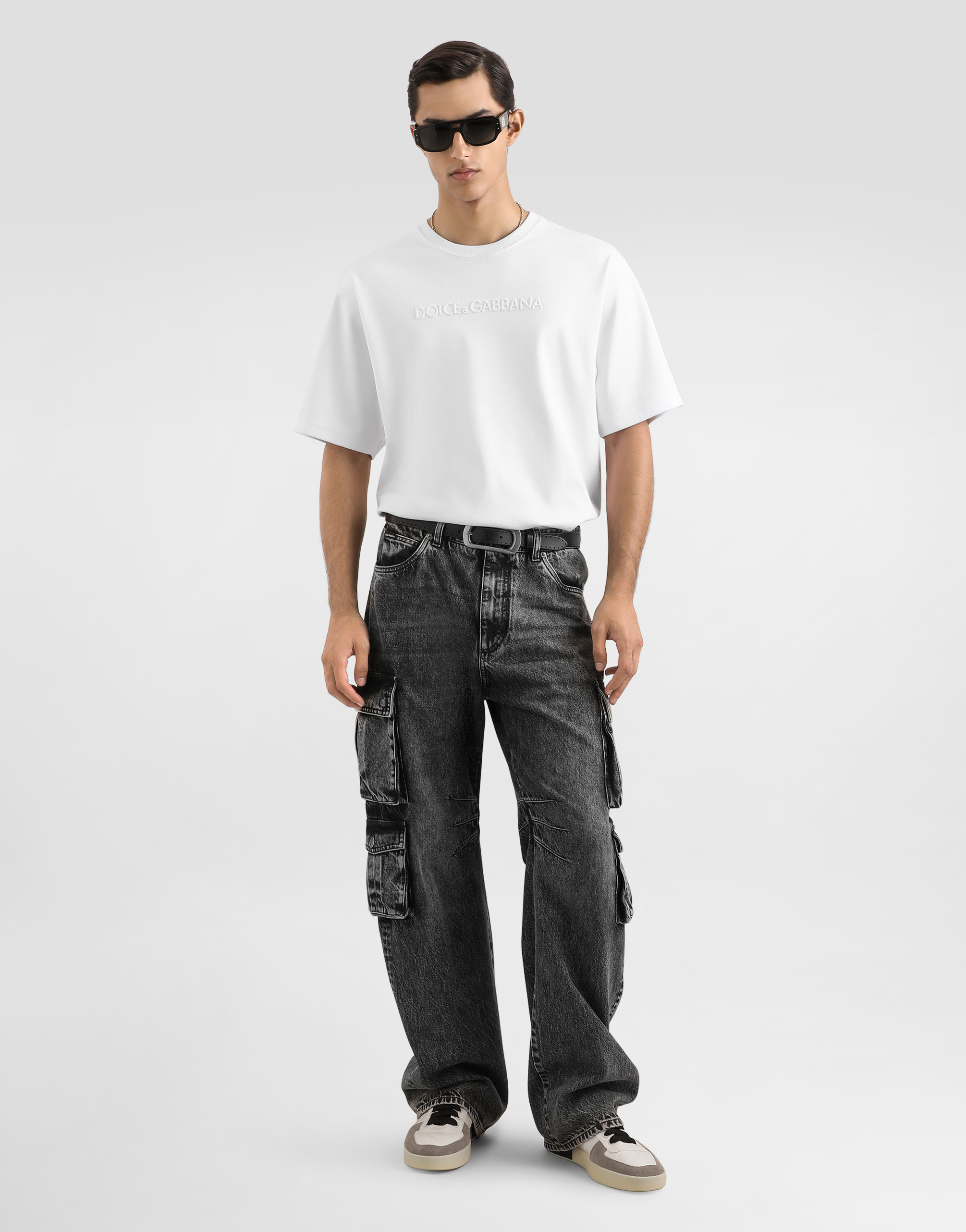 https://asset.dolcegabbana.com.cn/dg-prod-pim/1764732339-322-G8PN9ZHU7H8-OPTICAL%2BWHITE-2.png