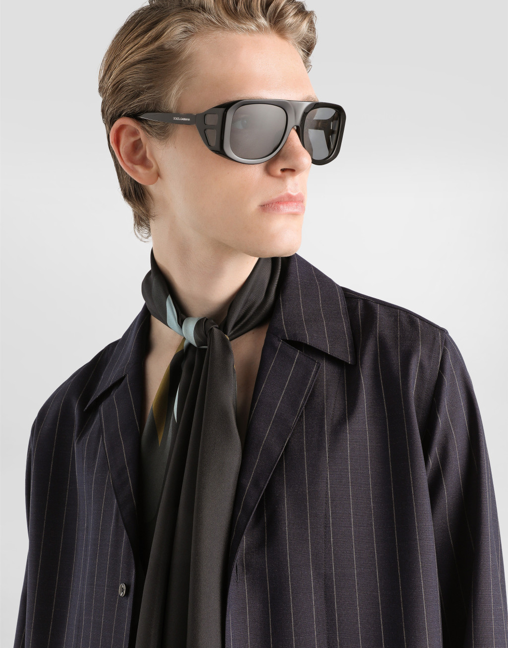 细条纹羊毛衬衫4