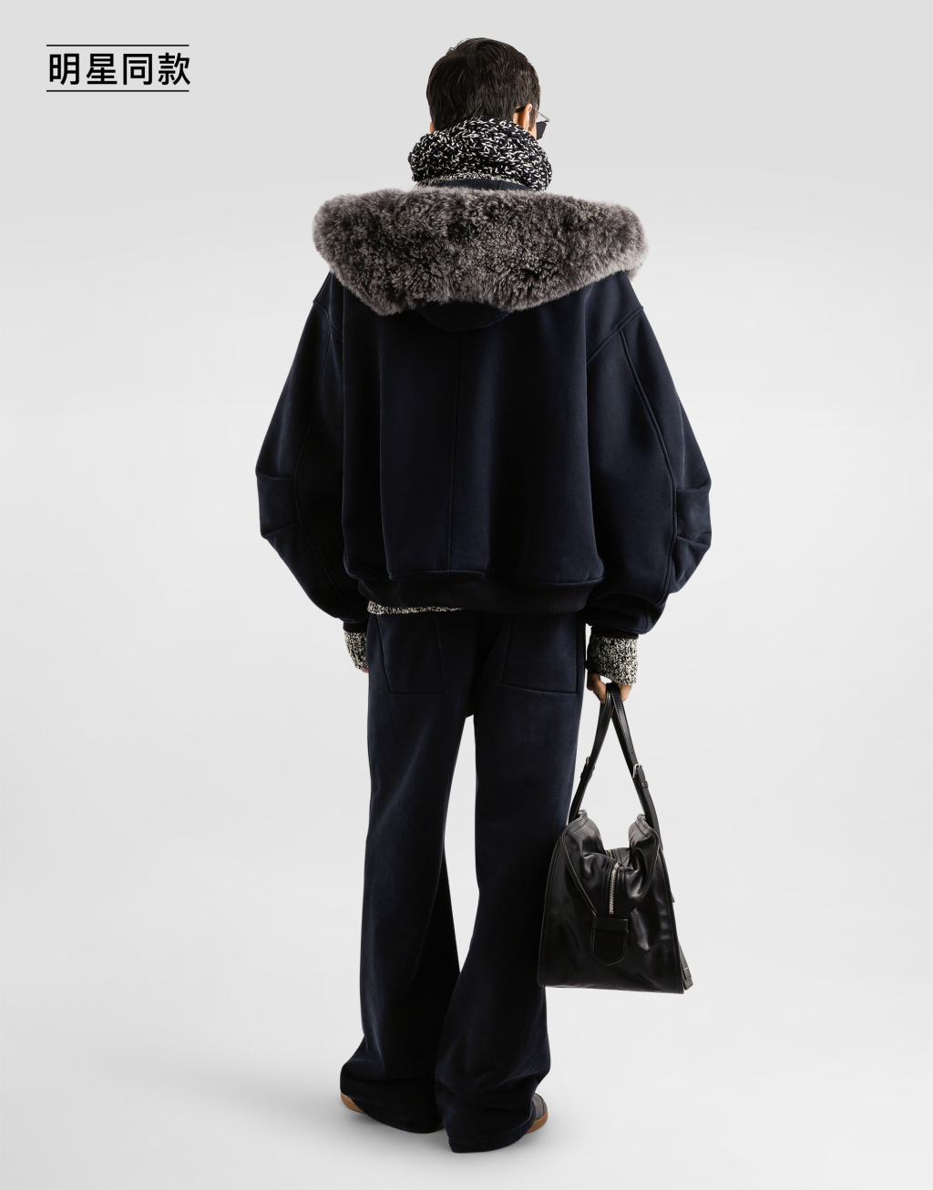明星同款皮草饰边连帽卫衣3