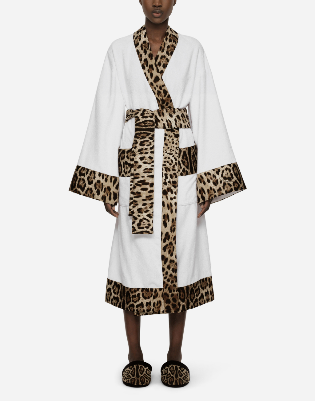 陶瓷香氛蜡烛 - 广藿香 + 棉质毛圈织物浴袍套组7