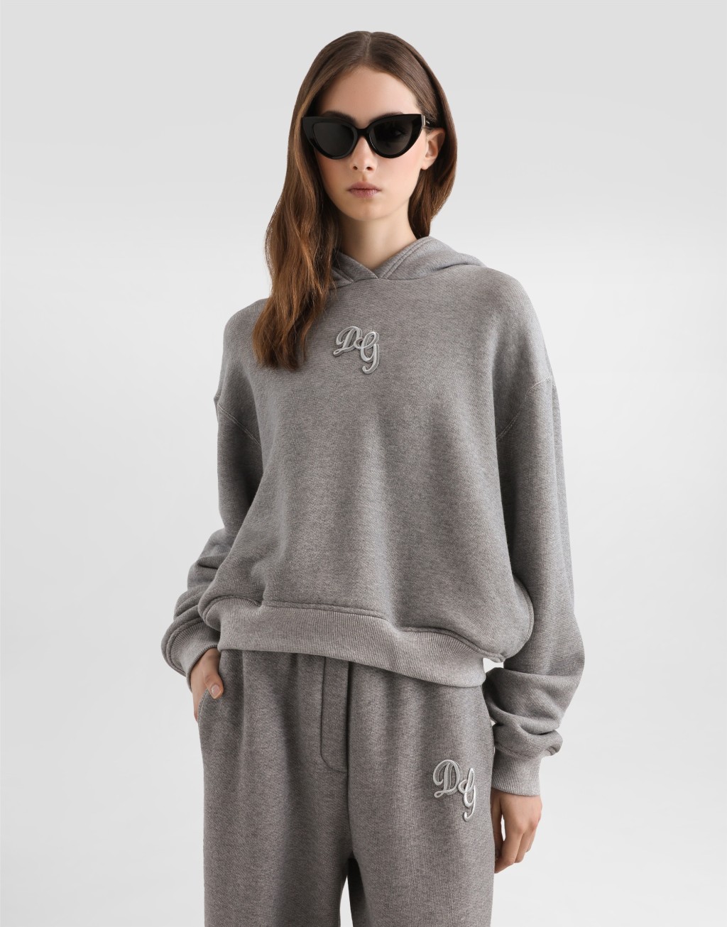 抓绒连帽卫衣饰以刺绣4