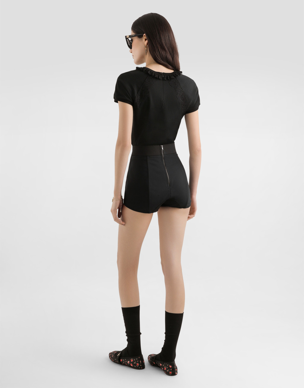 T恤 针织 饰以蕾丝与刺绣3