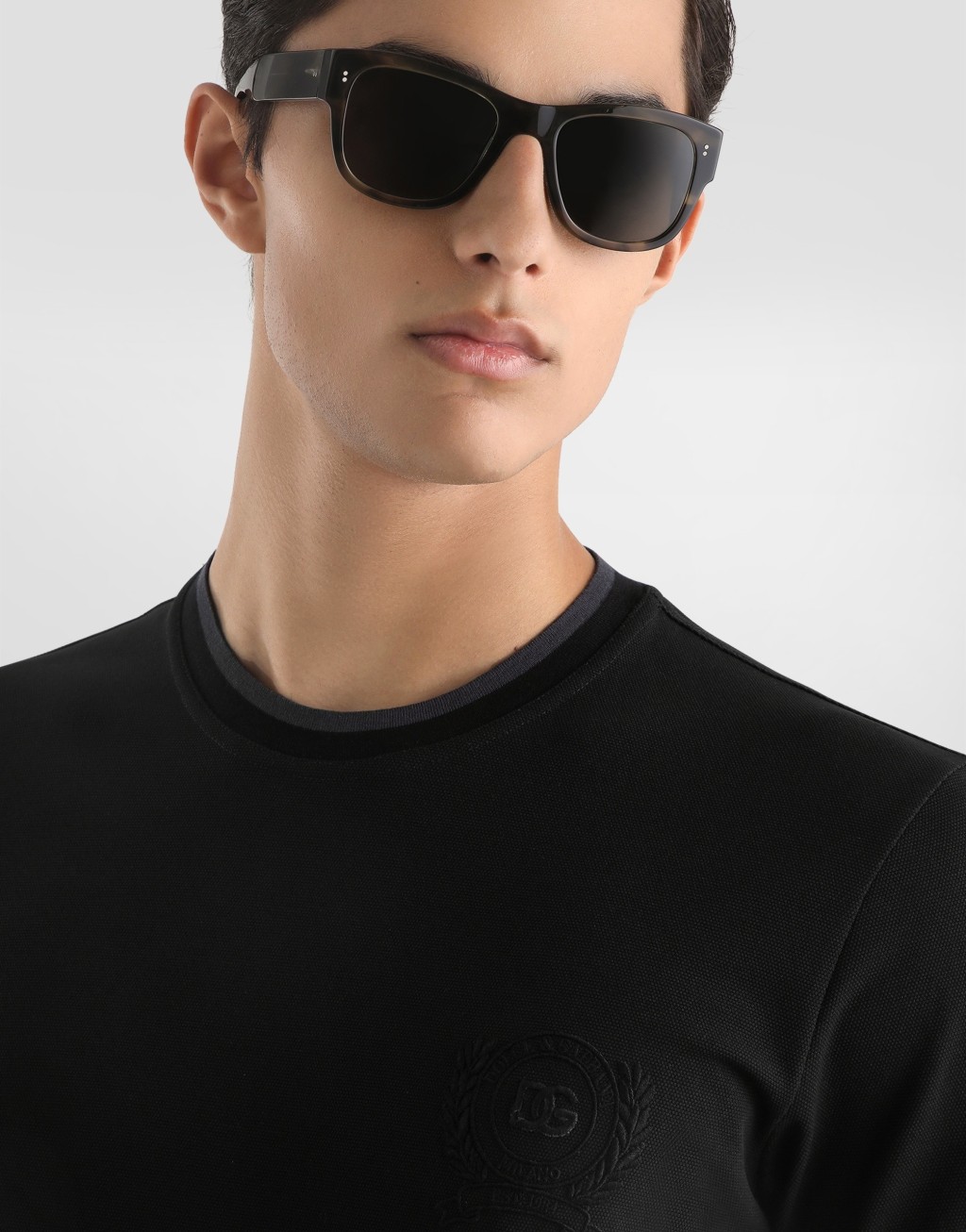 科技珠地刺绣T恤衫2