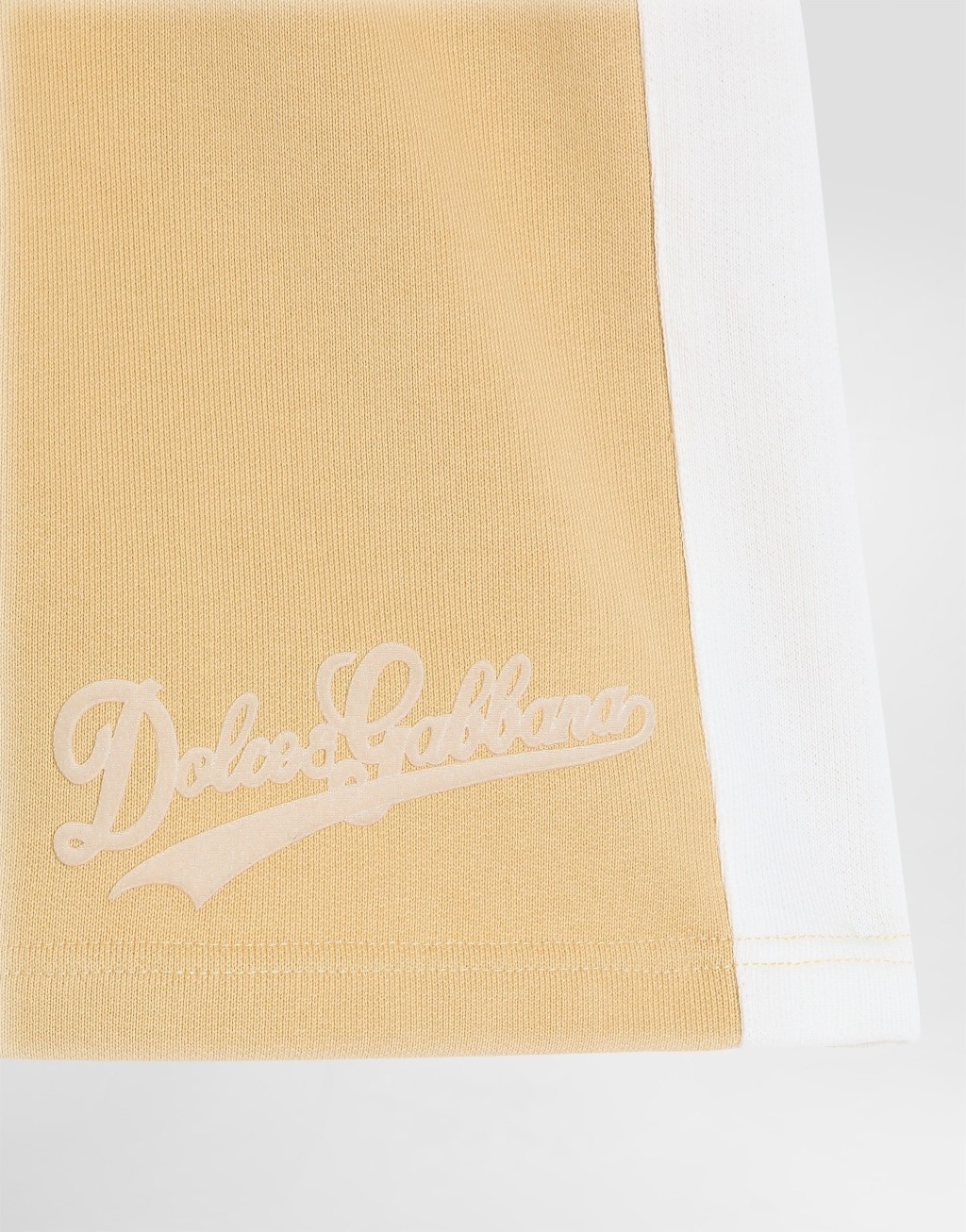 印花抓绒百慕大短裤3