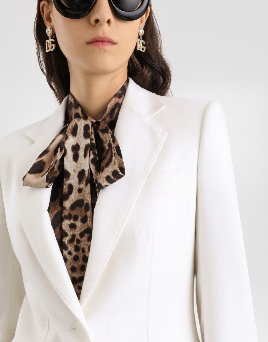 单排扣羊绒夹克4