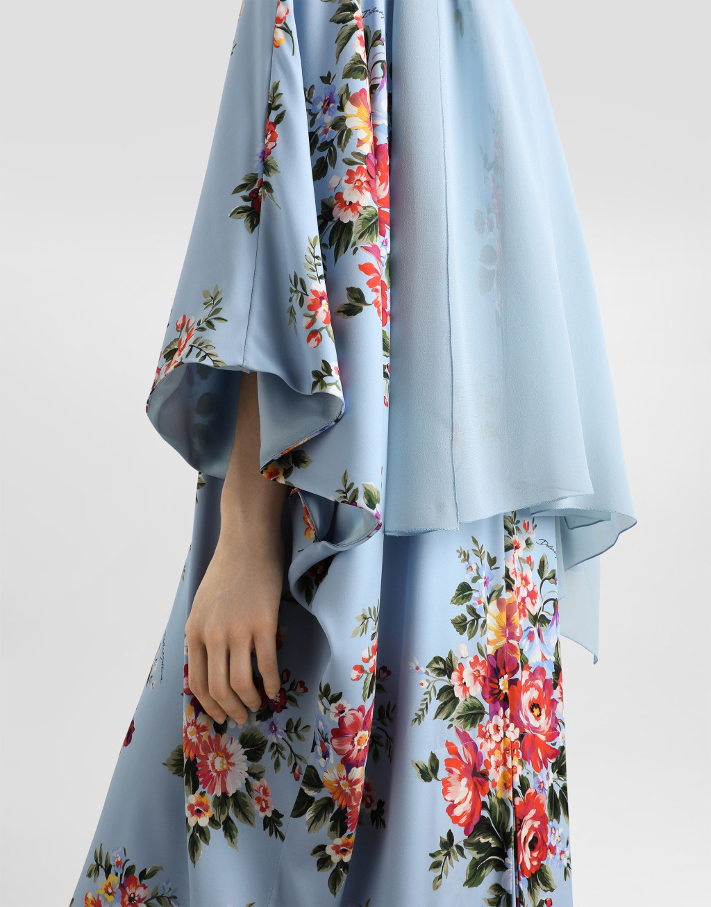 花束印花长款查米尤斯绸缎连衣裙5