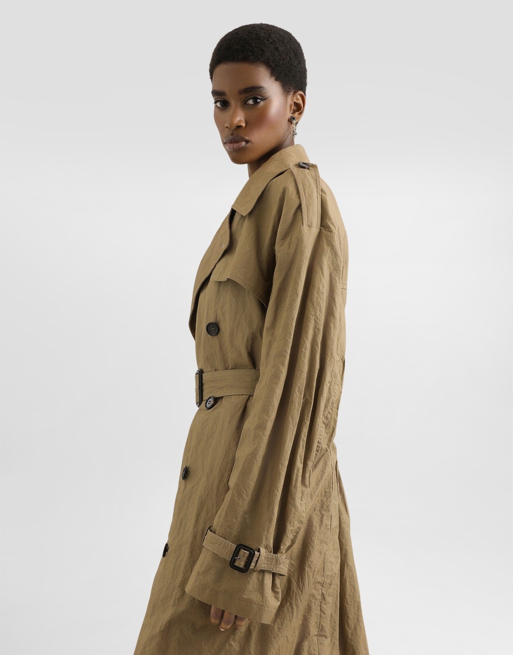 双排扣褶皱效果棉质风衣5