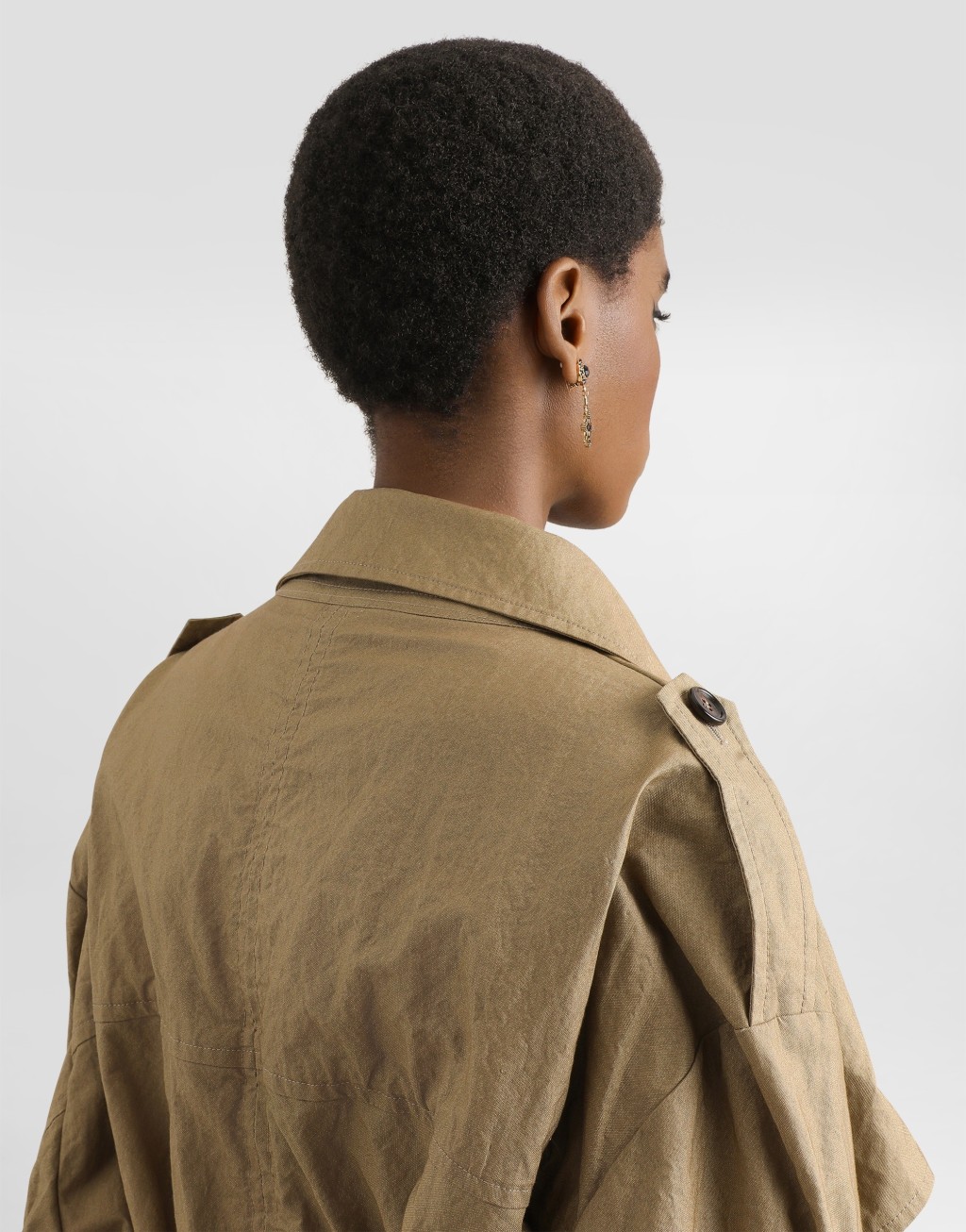 双排扣褶皱效果棉质风衣6