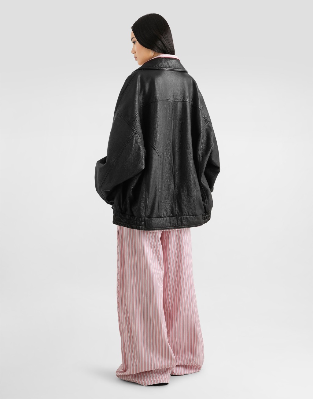 单排扣皮革夹克3