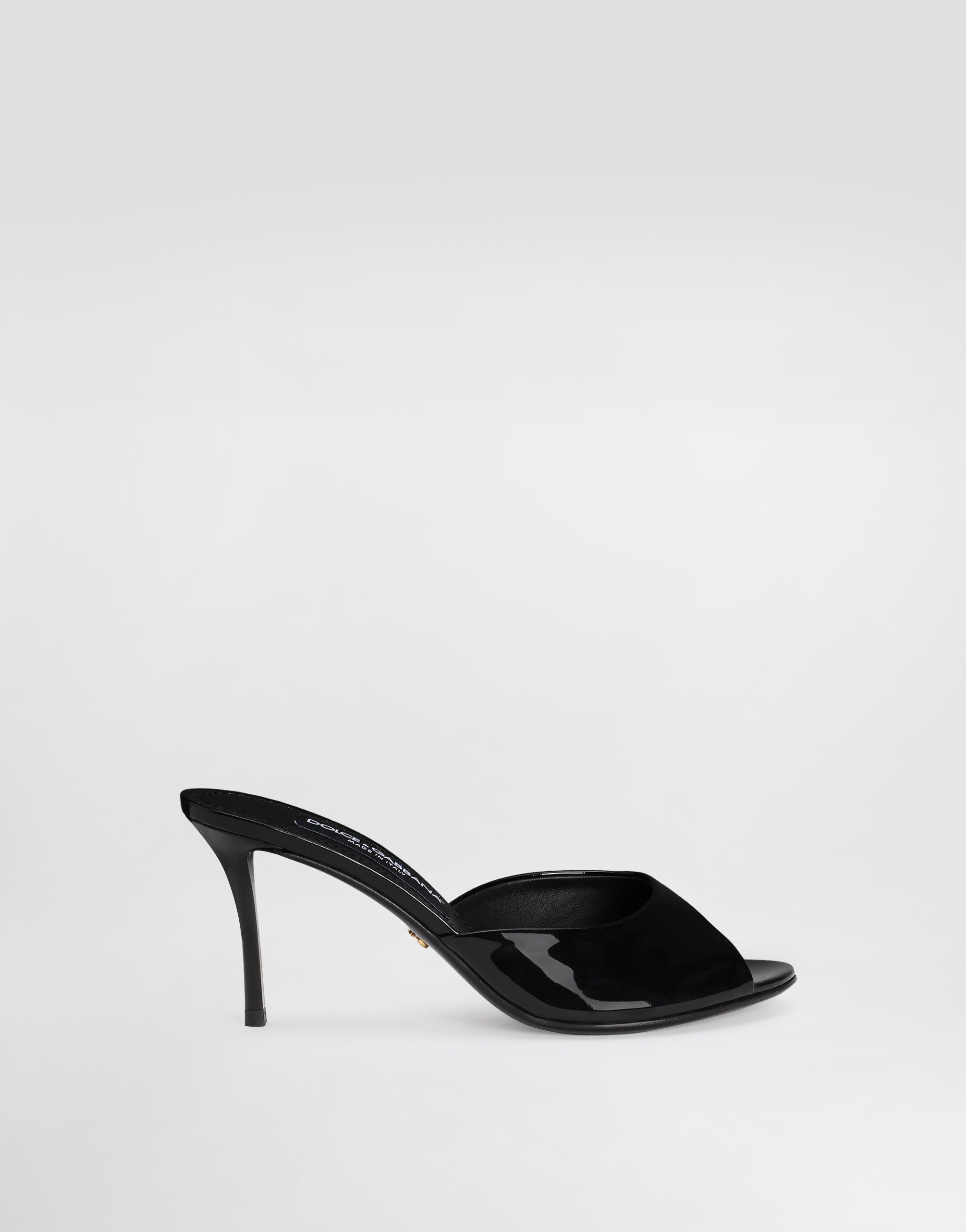 https://asset.dolcegabbana.com.cn/dg-prod-pim/1769740527-322-CR2023A1471-BLACK-1.png