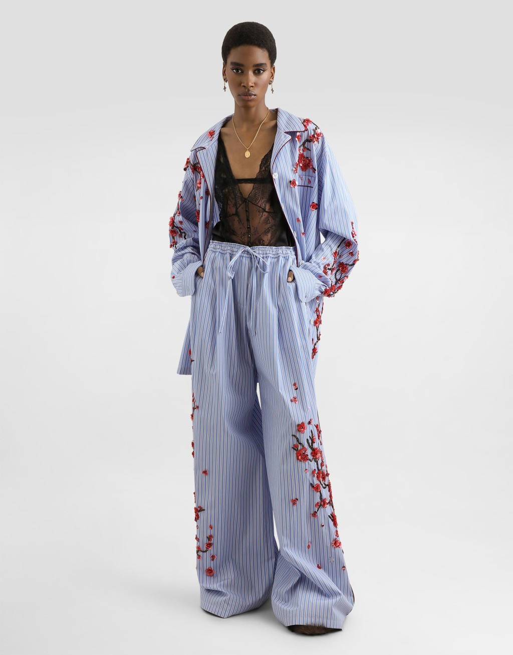 蕾丝拼接真丝上衣2