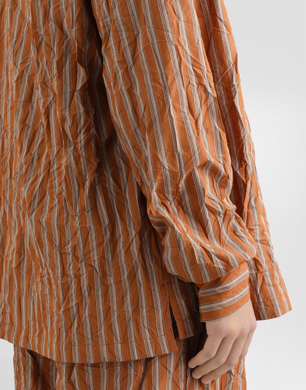 褶皱条纹梳妆台衬衫6