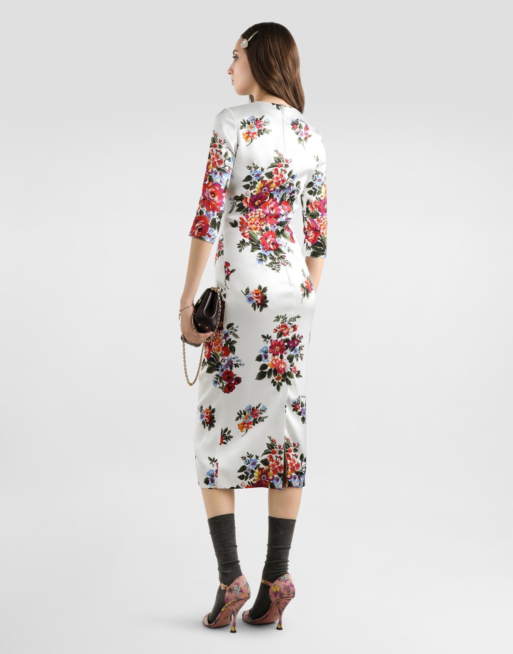 花束印花缎面紧身连衣裙3