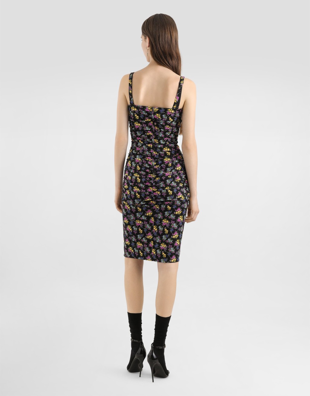 碎花印花素绉缎垂褶连衣裙3