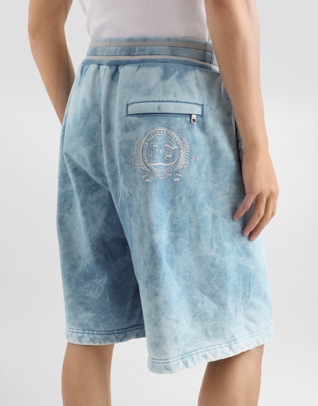 精加工平纹针织百慕大短裤5