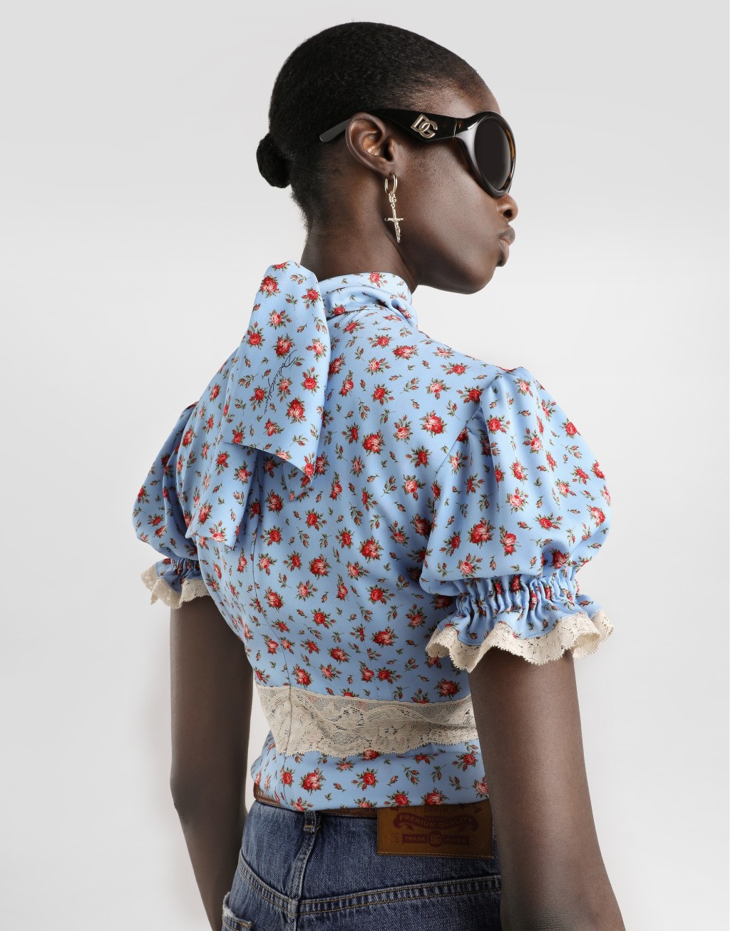 小玫瑰印花真丝绉缎上衣5