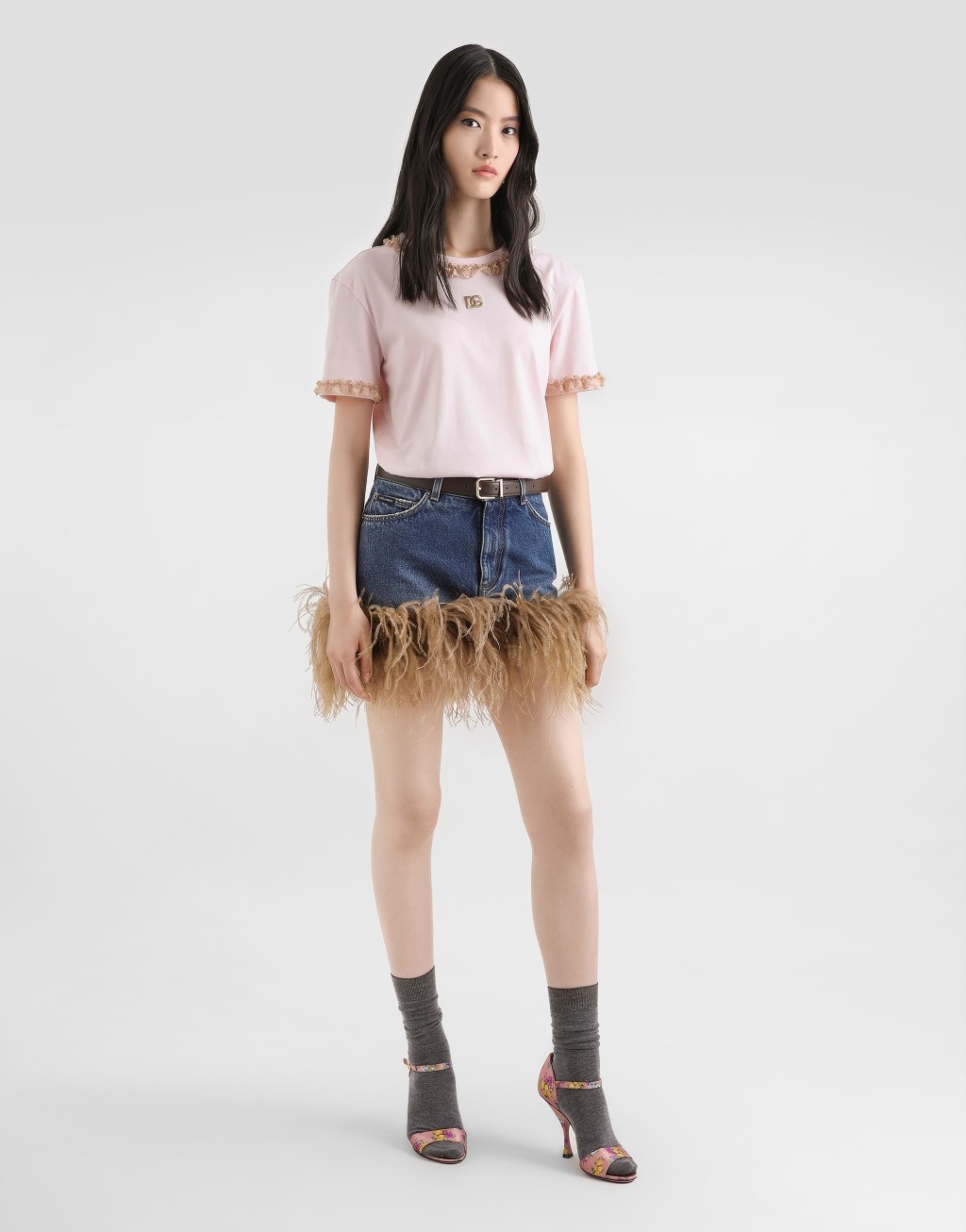 针织T恤 饰以蕾丝与刺绣2