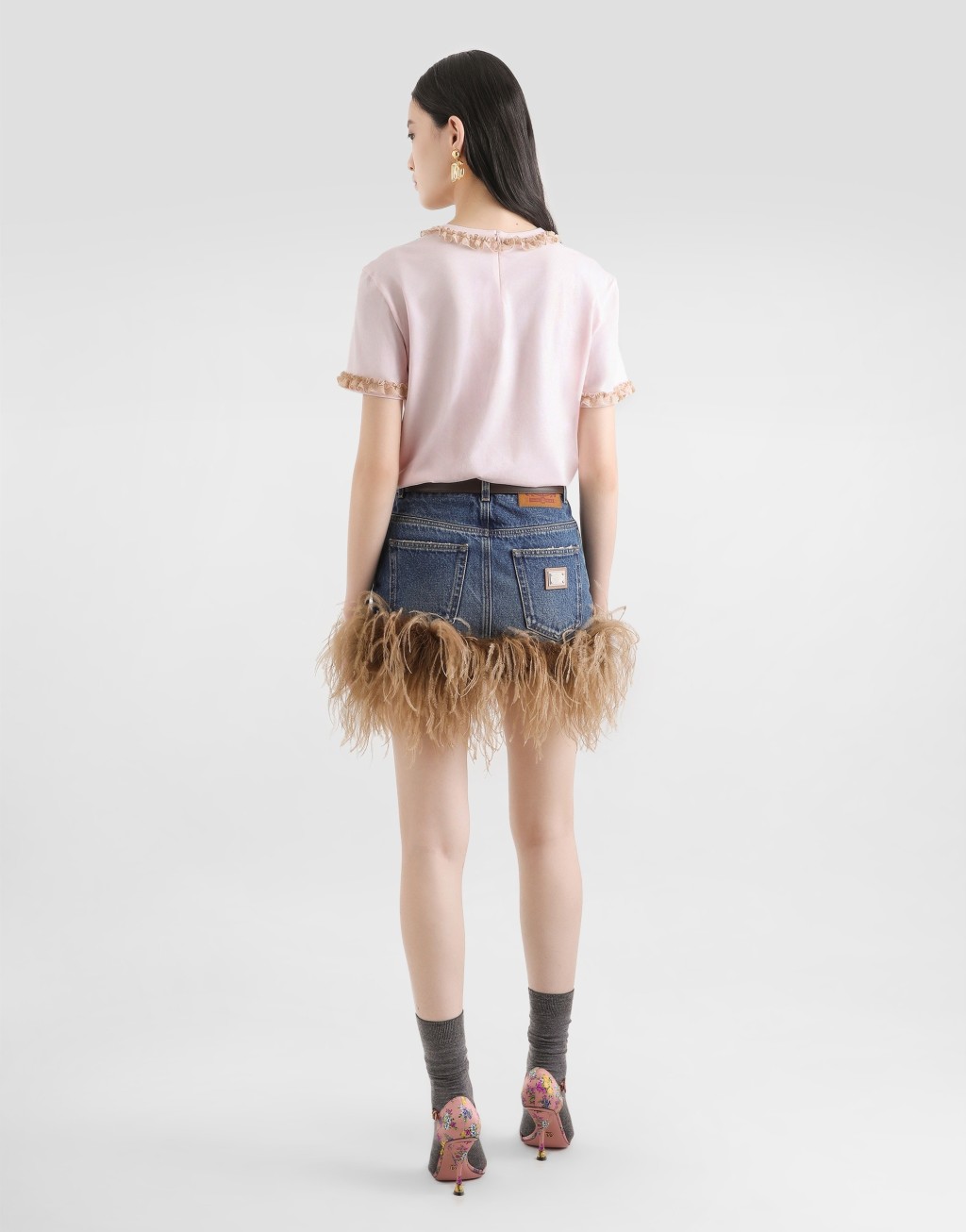 针织T恤 饰以蕾丝与刺绣3