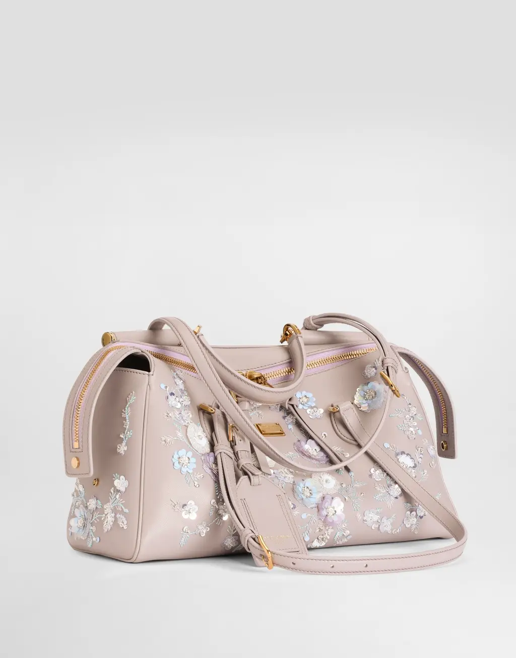 搭配精致刺绣装饰的中号 Vittoria 手袋