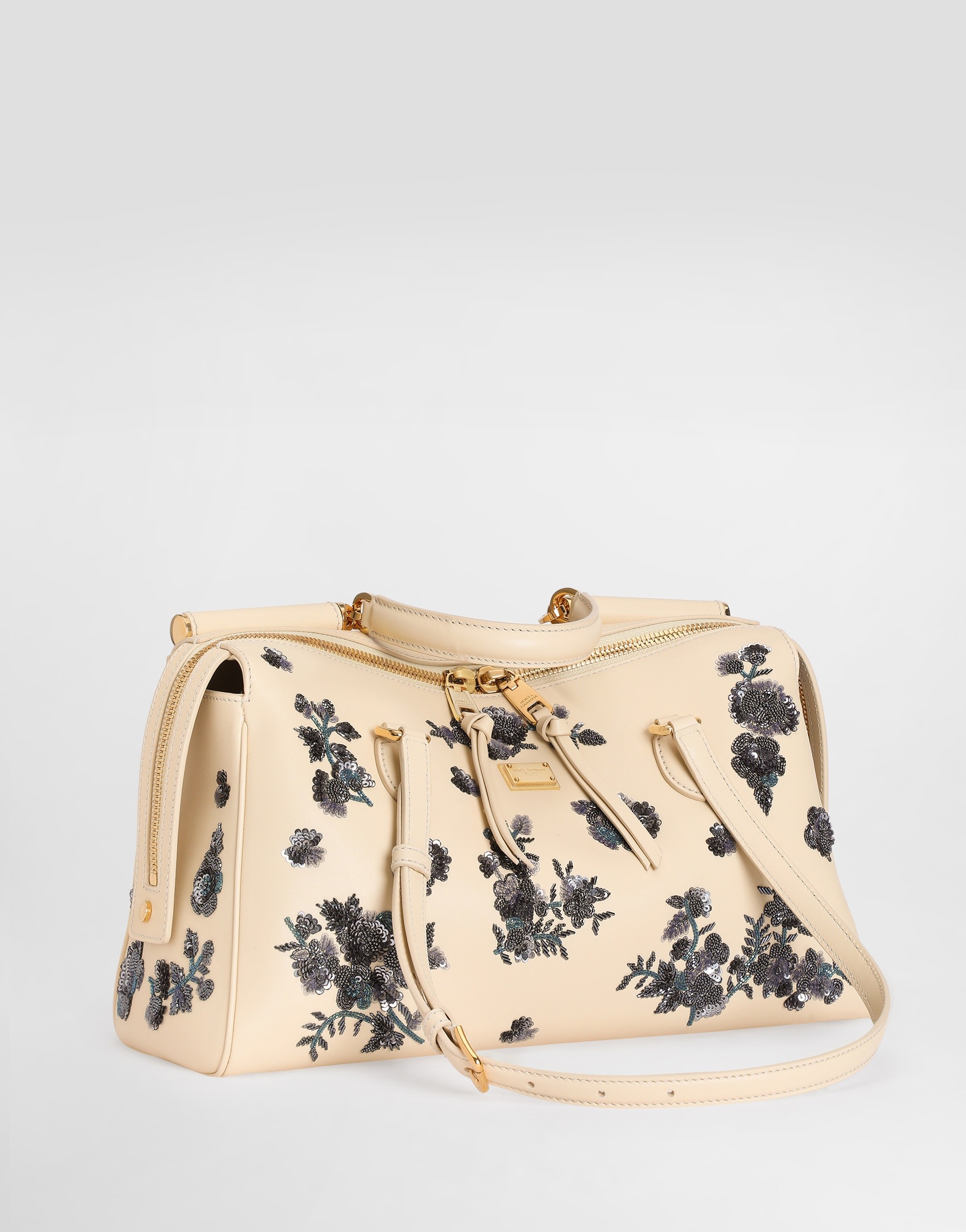 https://asset.dolcegabbana.com.cn/dg-prod-pim/1772679861-322-BB7844A0656-BURRO2FMULTICOLOR-4.png