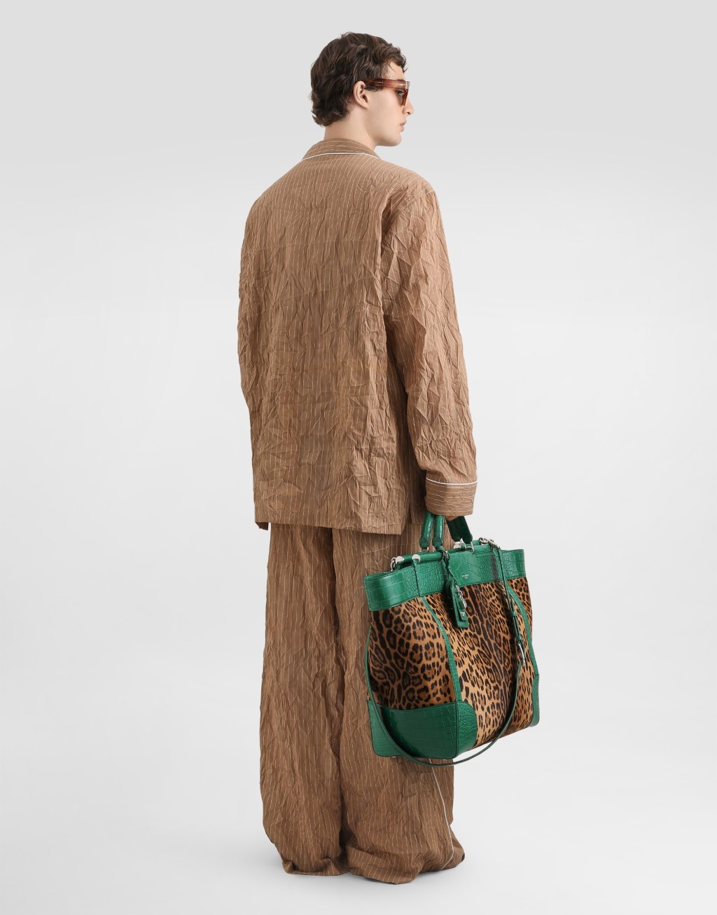 褶皱条纹布料衬衫式梳妆袍3