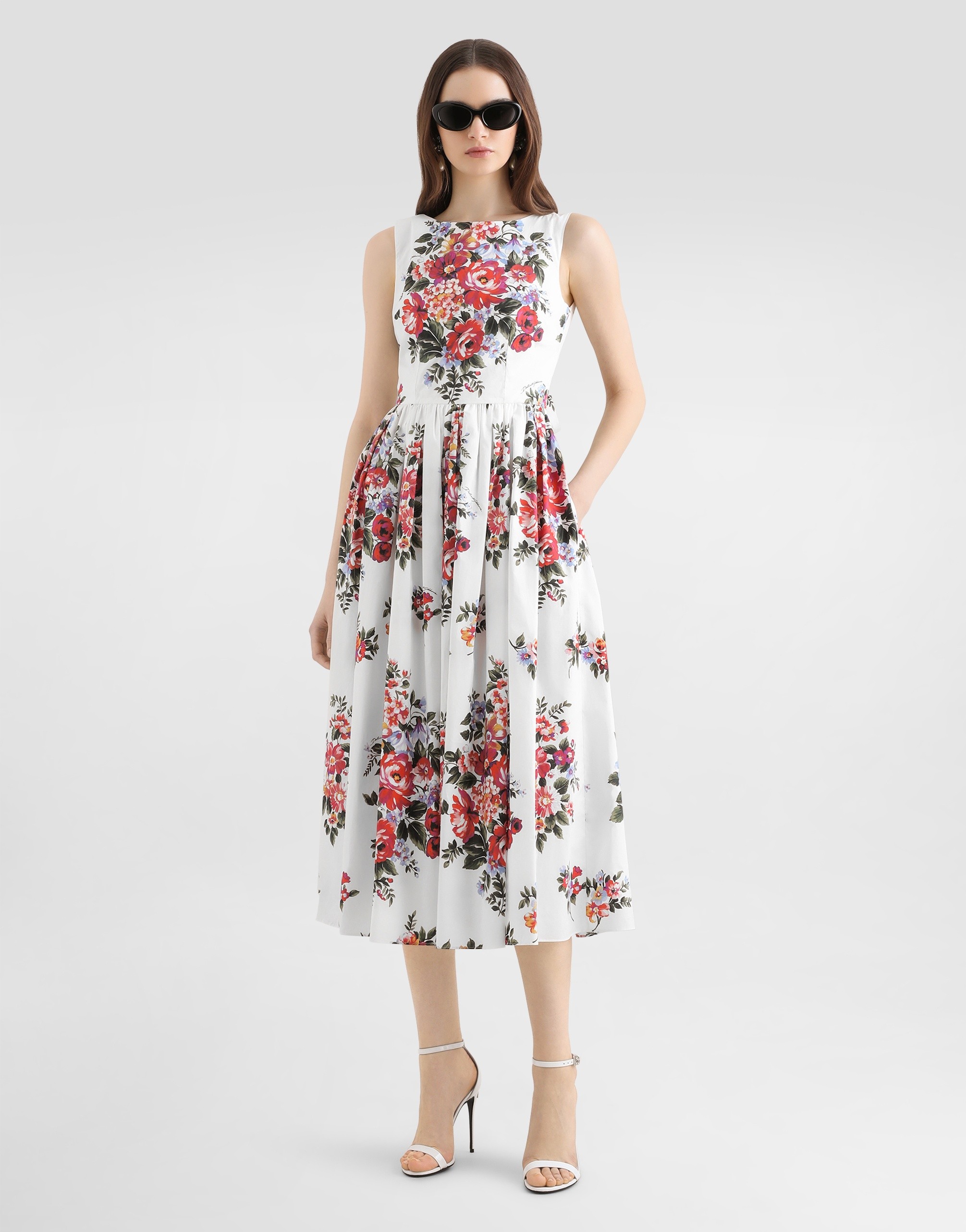 https://asset.dolcegabbana.com.cn/dg-prod-pim/1772680860-322-F612PTHS5UU-MAZZ.FIORI%2BF.BIANCO-2.png