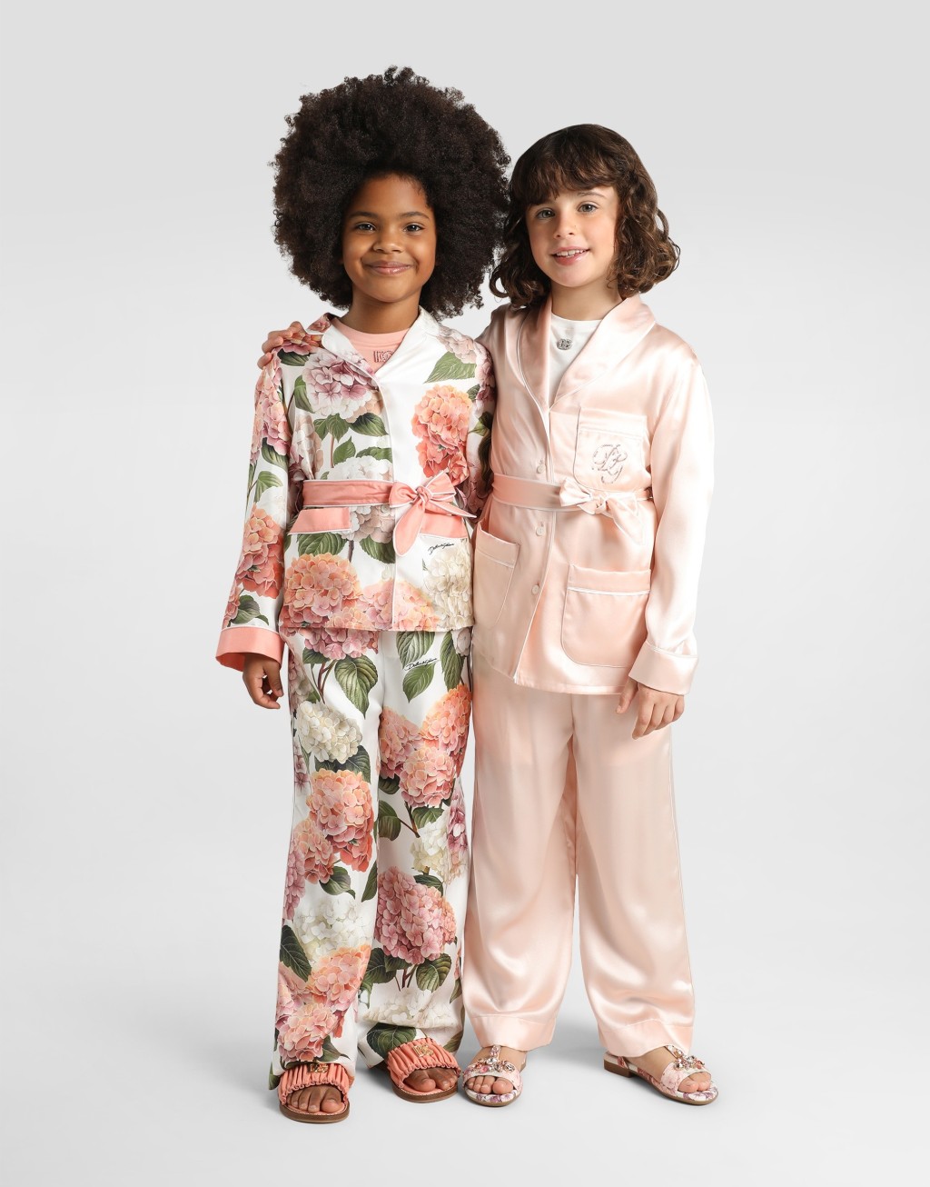 带DG贴片和水钻平纹针织T恤7