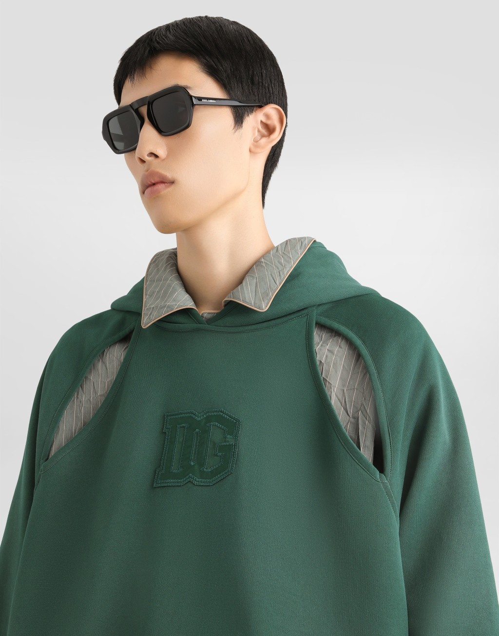 经工艺处理棉质连帽卫衣5