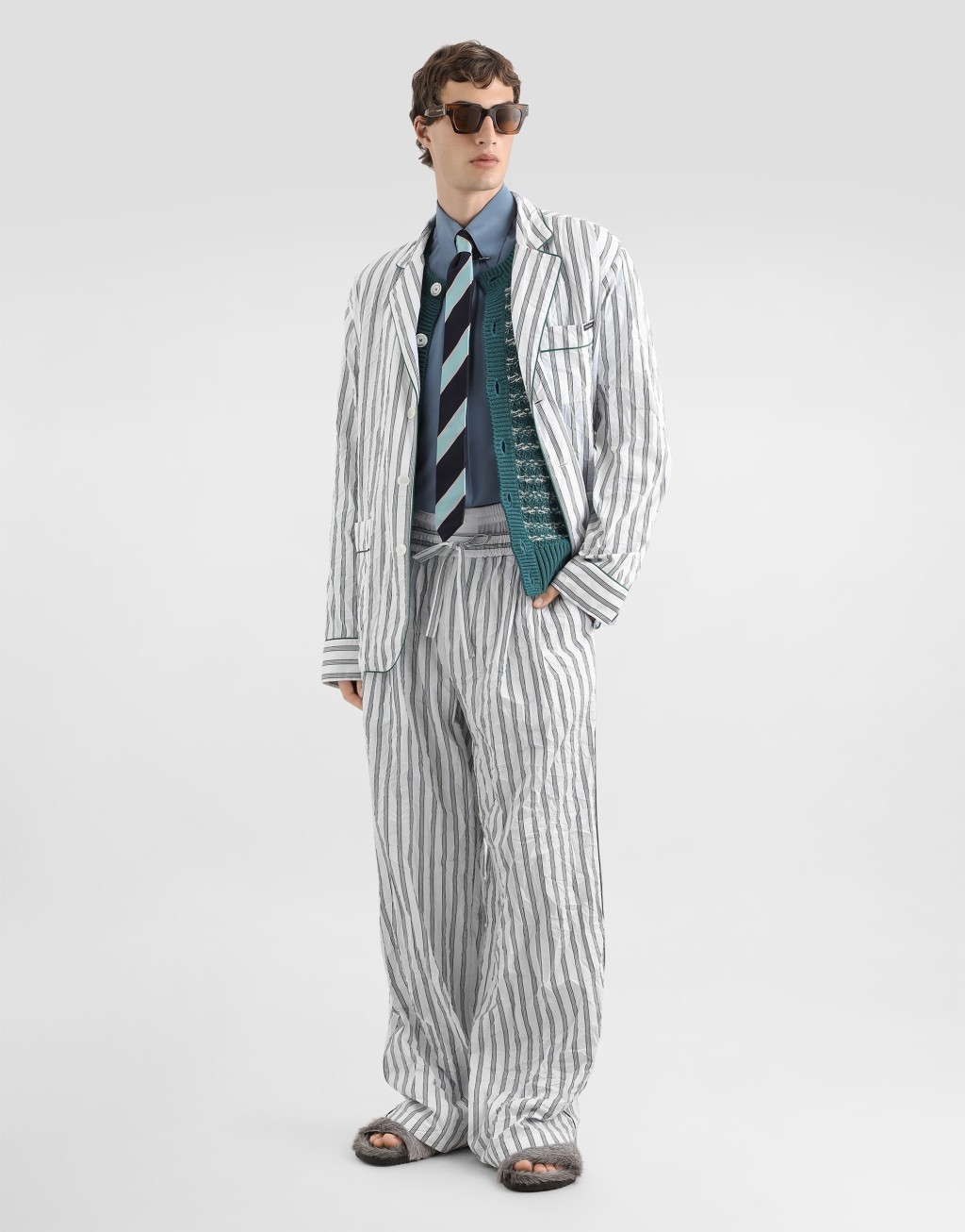 褶皱条纹府绸梳妆袍2