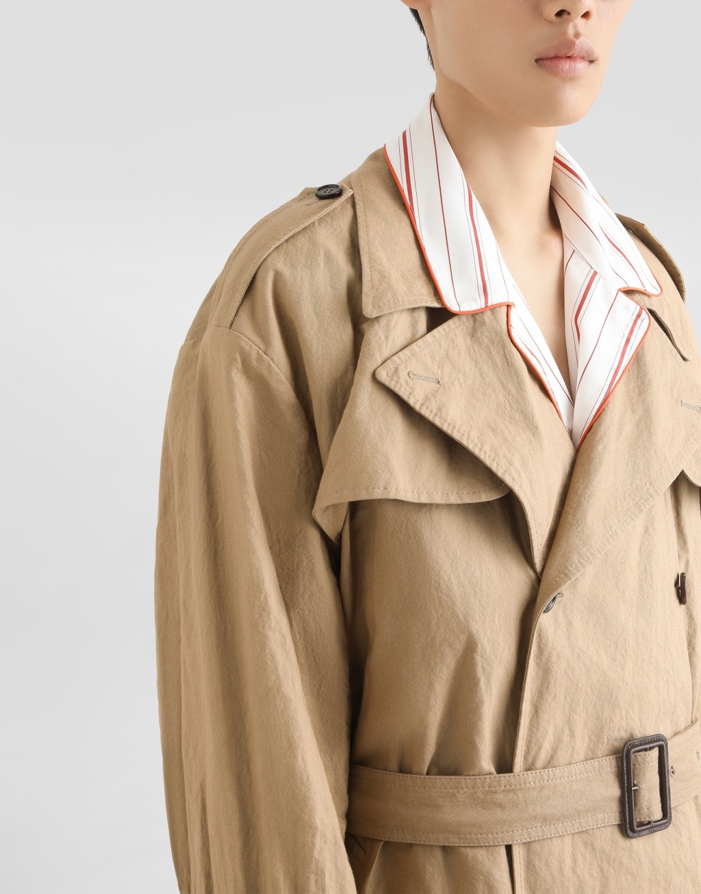 褶皱质感棉质风衣5