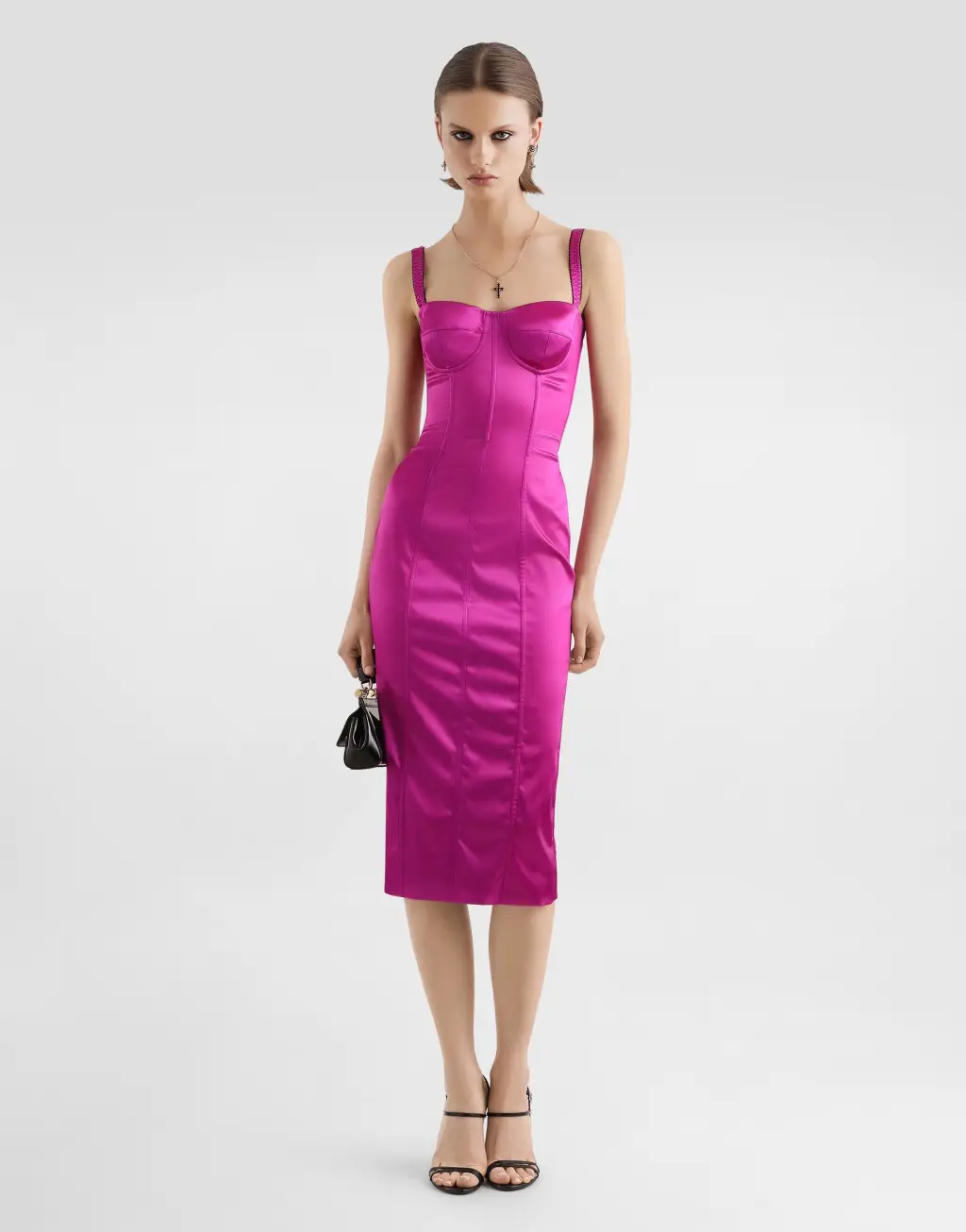 弹力缎面连衣裙