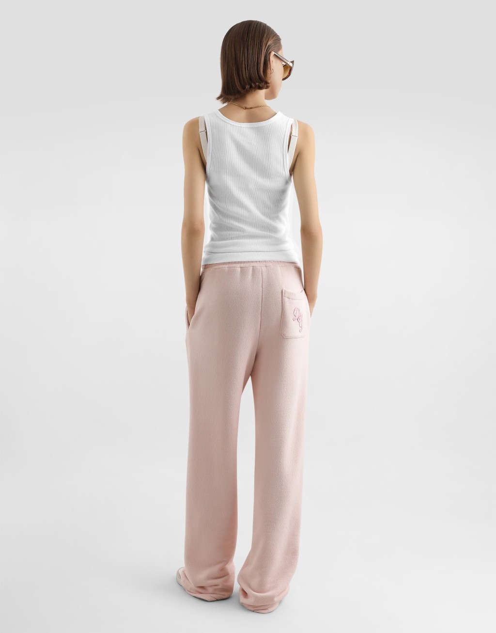 卫衣布长裤 饰以刺绣贴布3