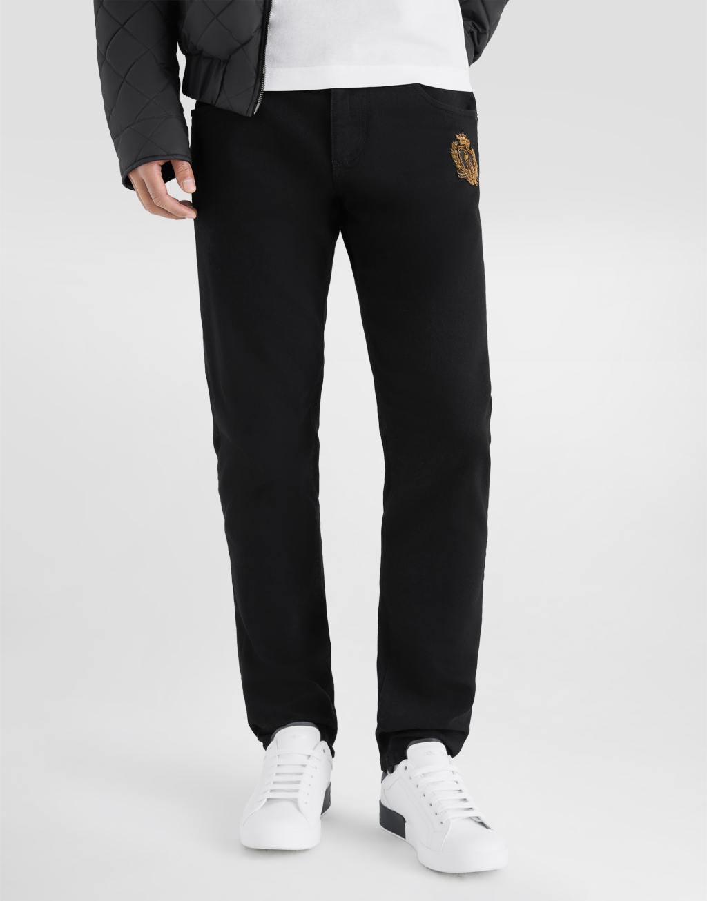 贴布装饰牛仔长裤4