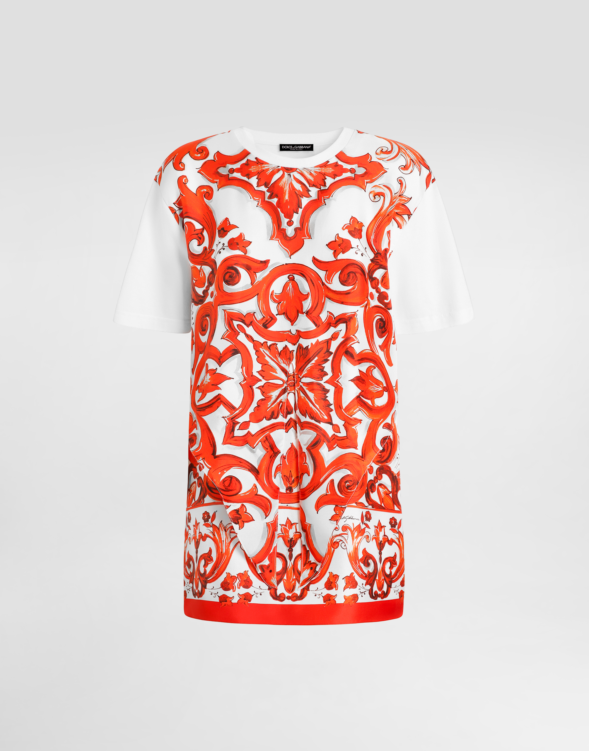 https://asset.dolcegabbana.com.cn/dg-prod-pim/1778052810-322-F8W65TGDDT0-COMBINED%2BCOLOUR-1.jpg