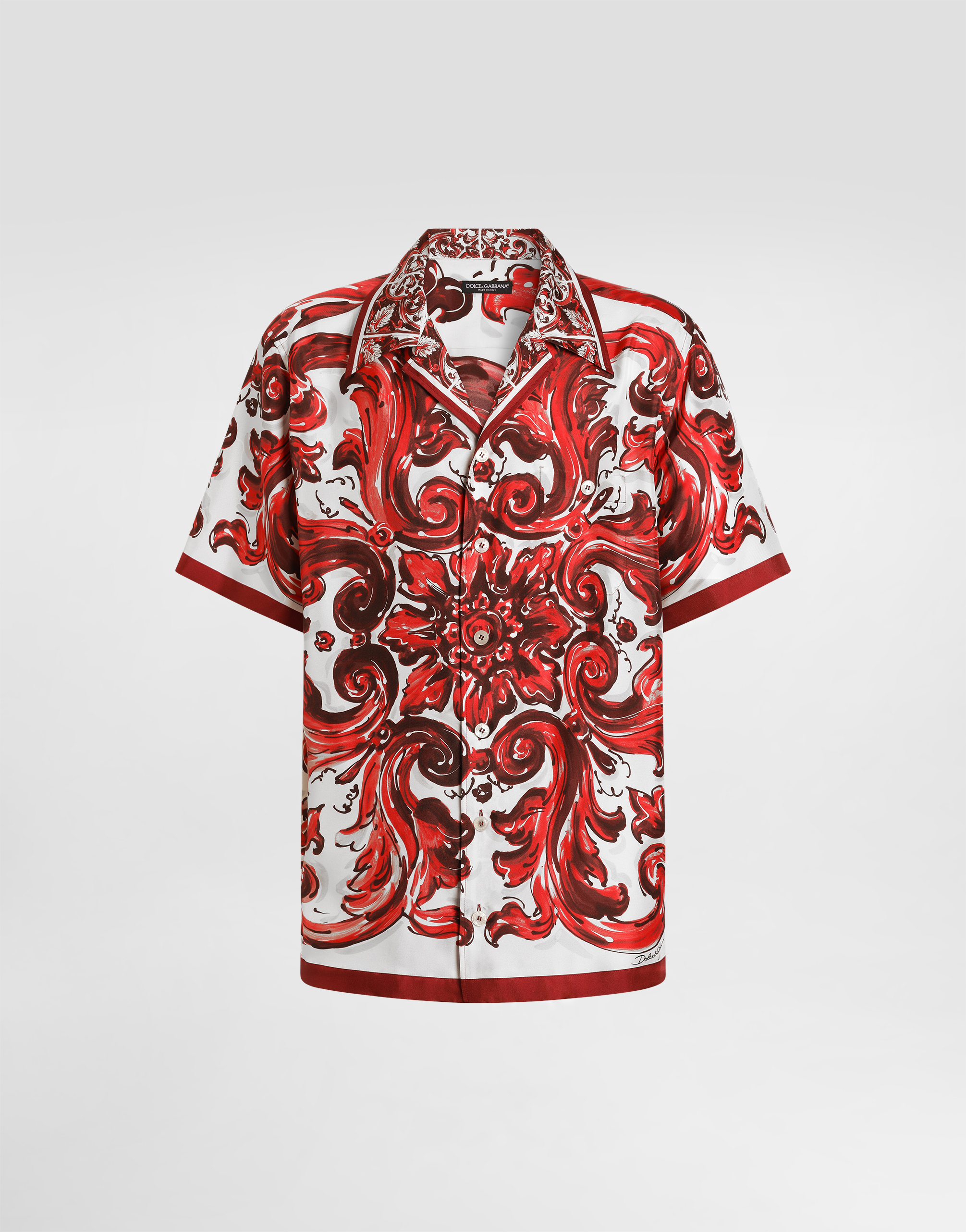 https://asset.dolcegabbana.com.cn/dg-prod-pim/1778053744-322-G5JH9THI133-MAIOLICA%2B1L%2BRUBINO-1.jpg