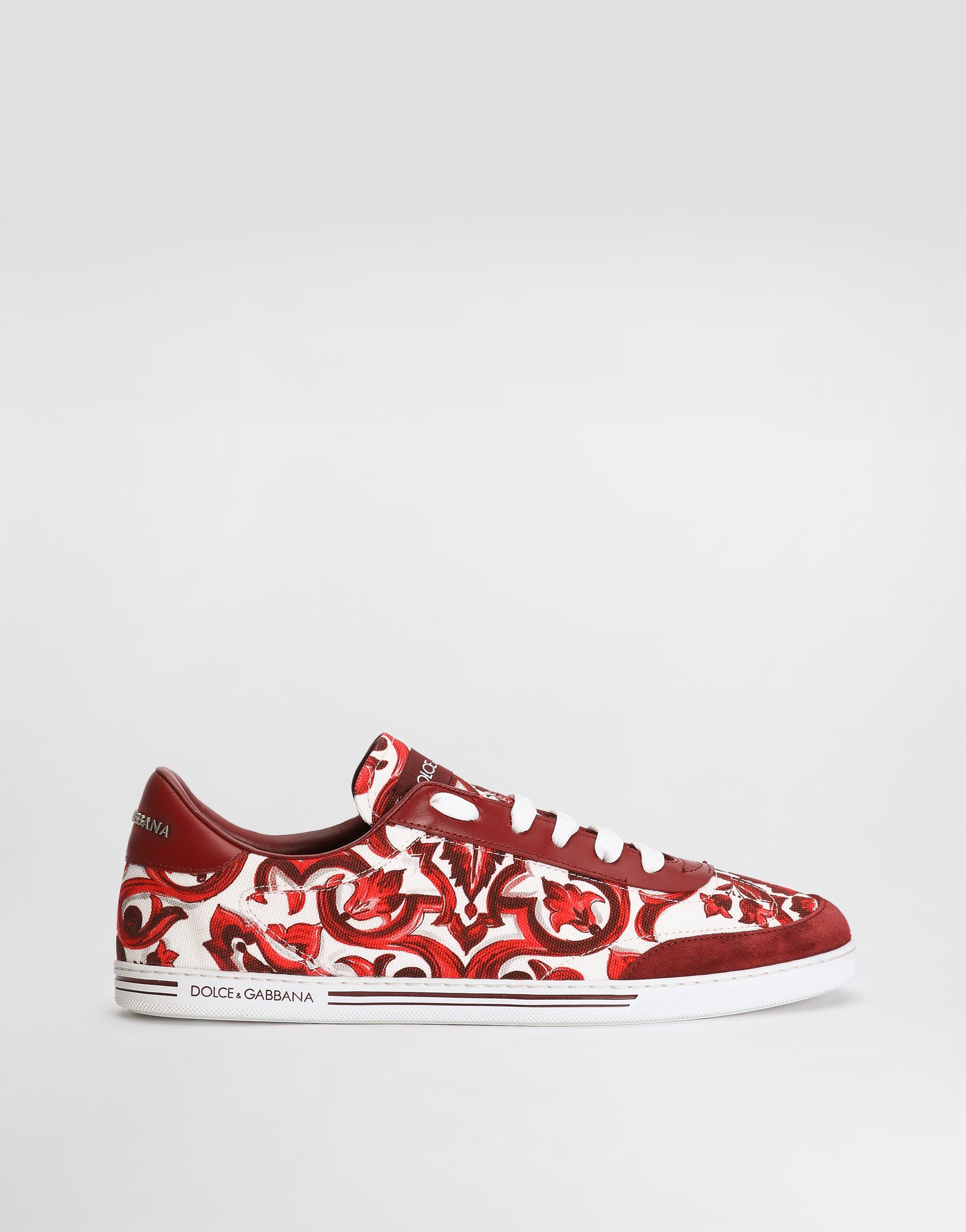 https://asset.dolcegabbana.com.cn/dg-prod-pim/1779269774-322-CS2306A0537-MAIOLICA%2B1%2BRUBINO-1.png